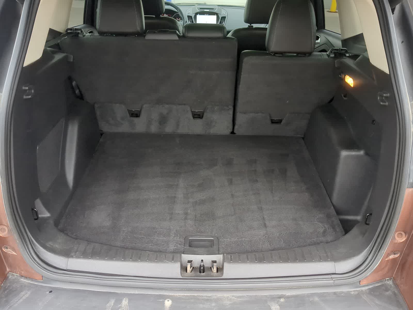 Thumbnail: 2017 Ford Escape - 38