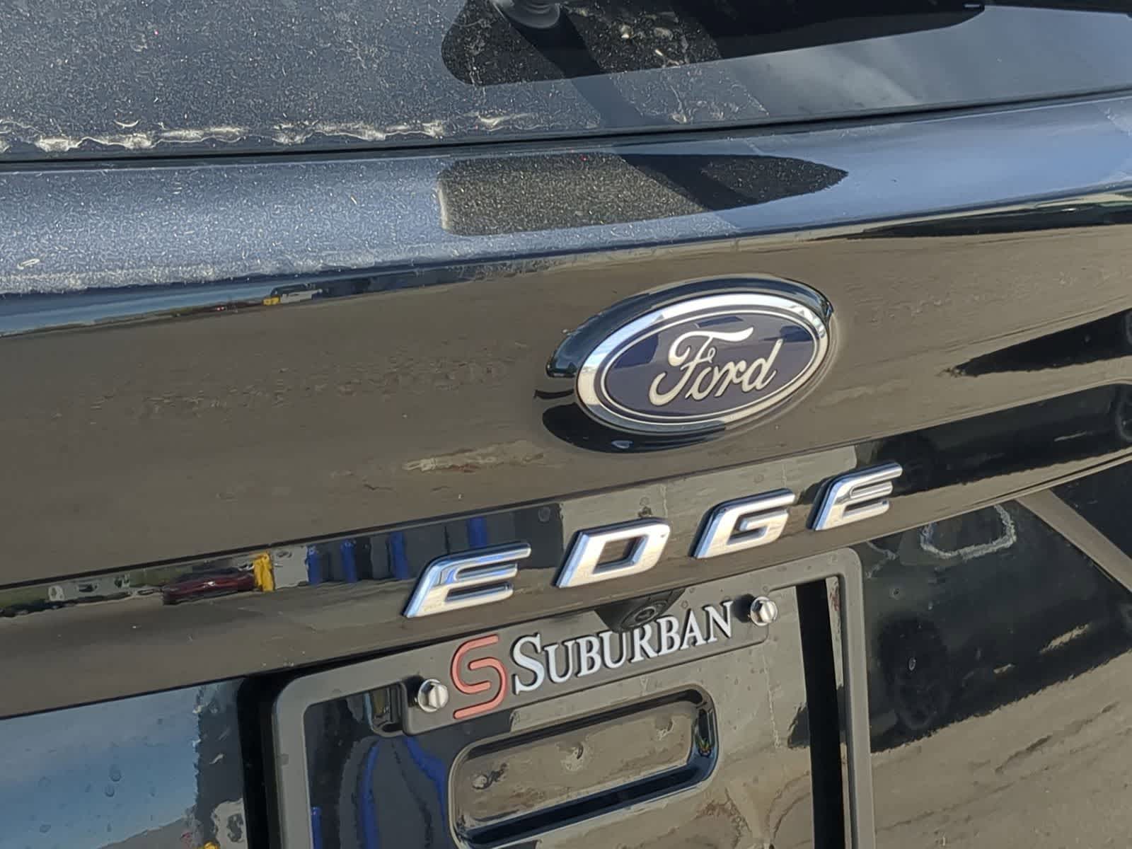 Thumbnail: 2023 Ford Edge - 16
