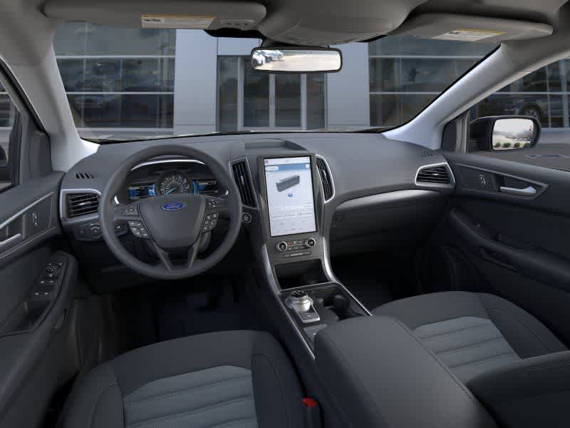 2024 Ford Edge SE 10