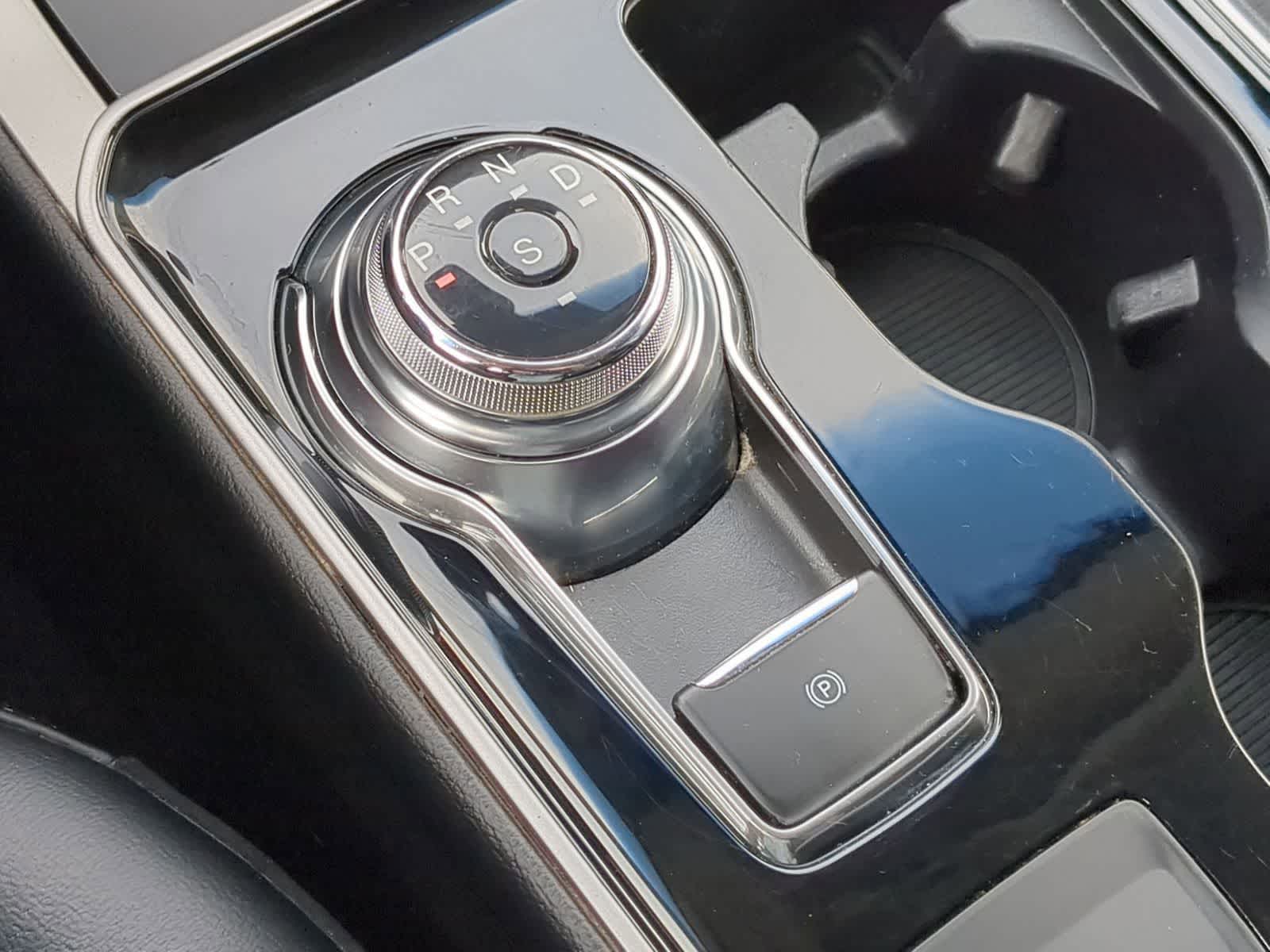 Thumbnail: 2019 Ford Edge - 34