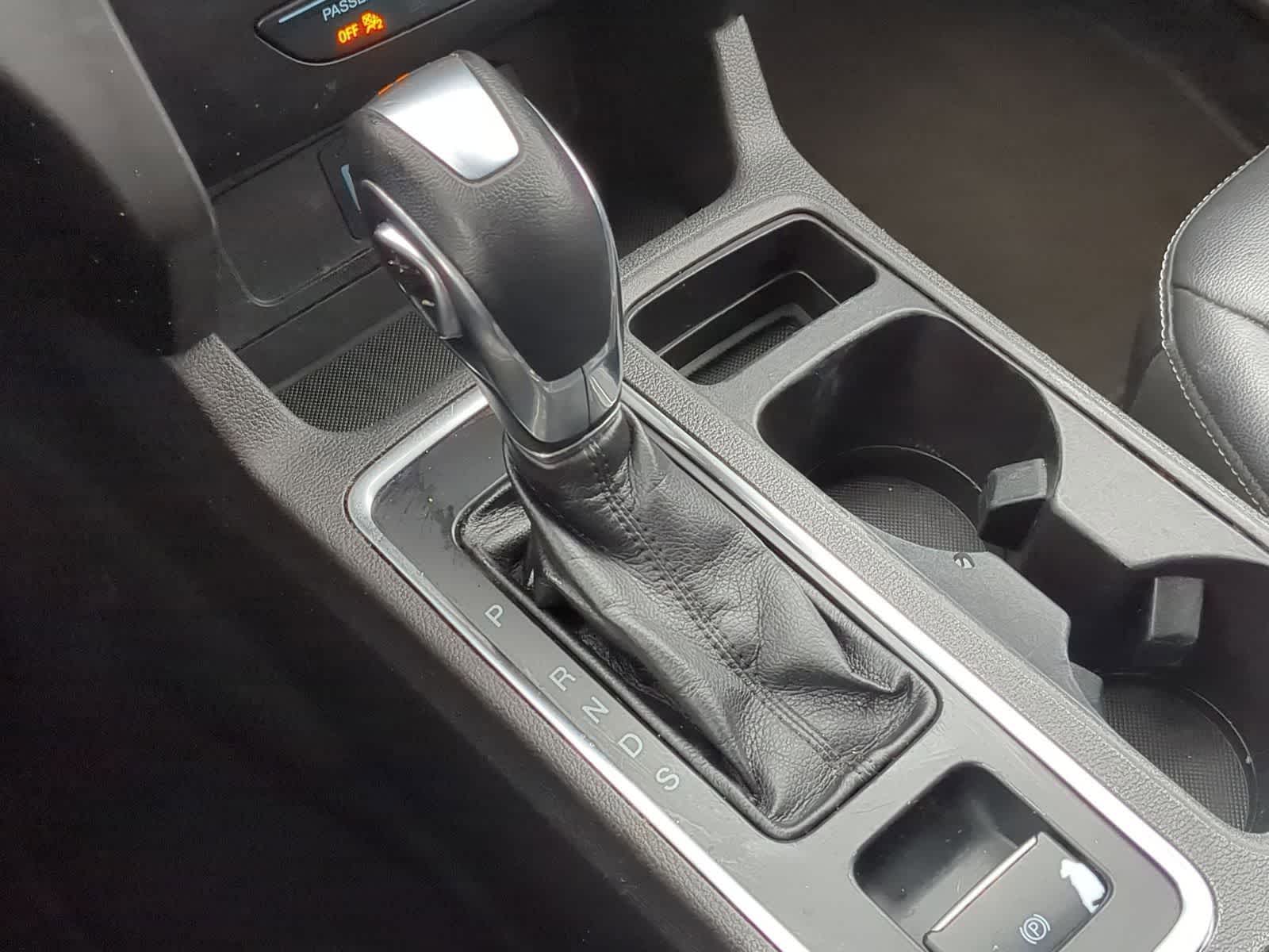 Thumbnail: 2019 Ford Escape - 32