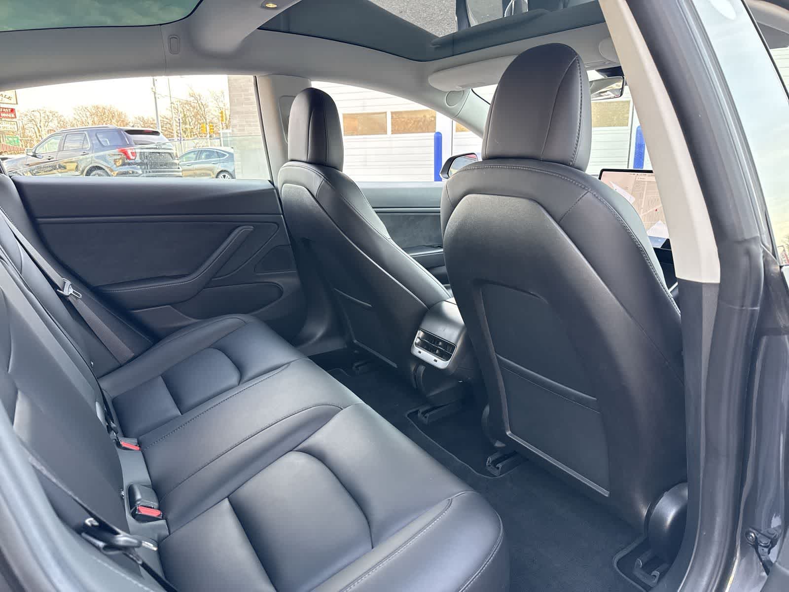 Thumbnail: 2018 Tesla Model 3 - 25