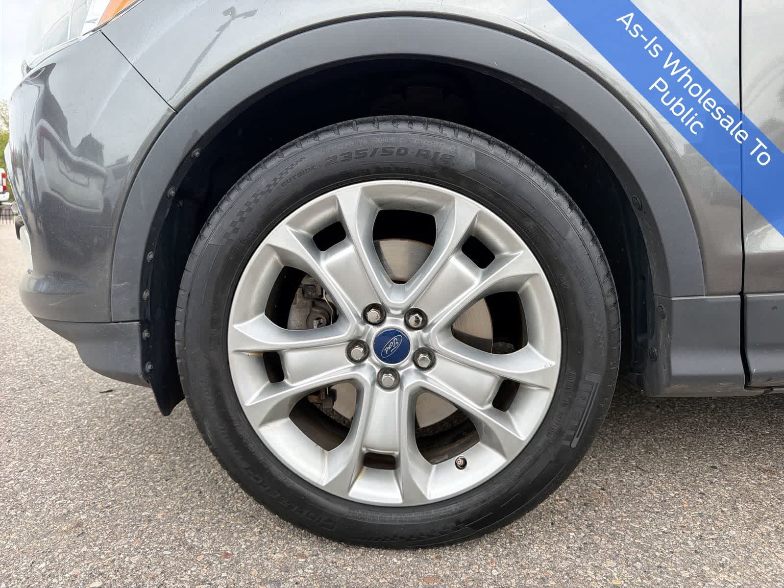 Thumbnail: 2015 Ford Escape - 17