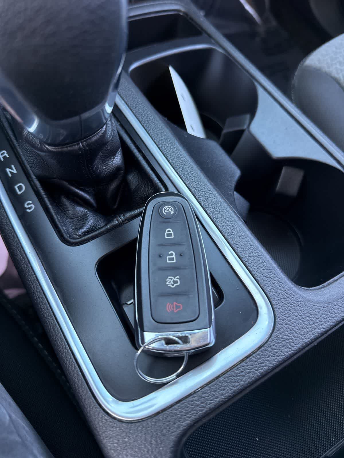 Thumbnail: 2019 Ford Escape - 25