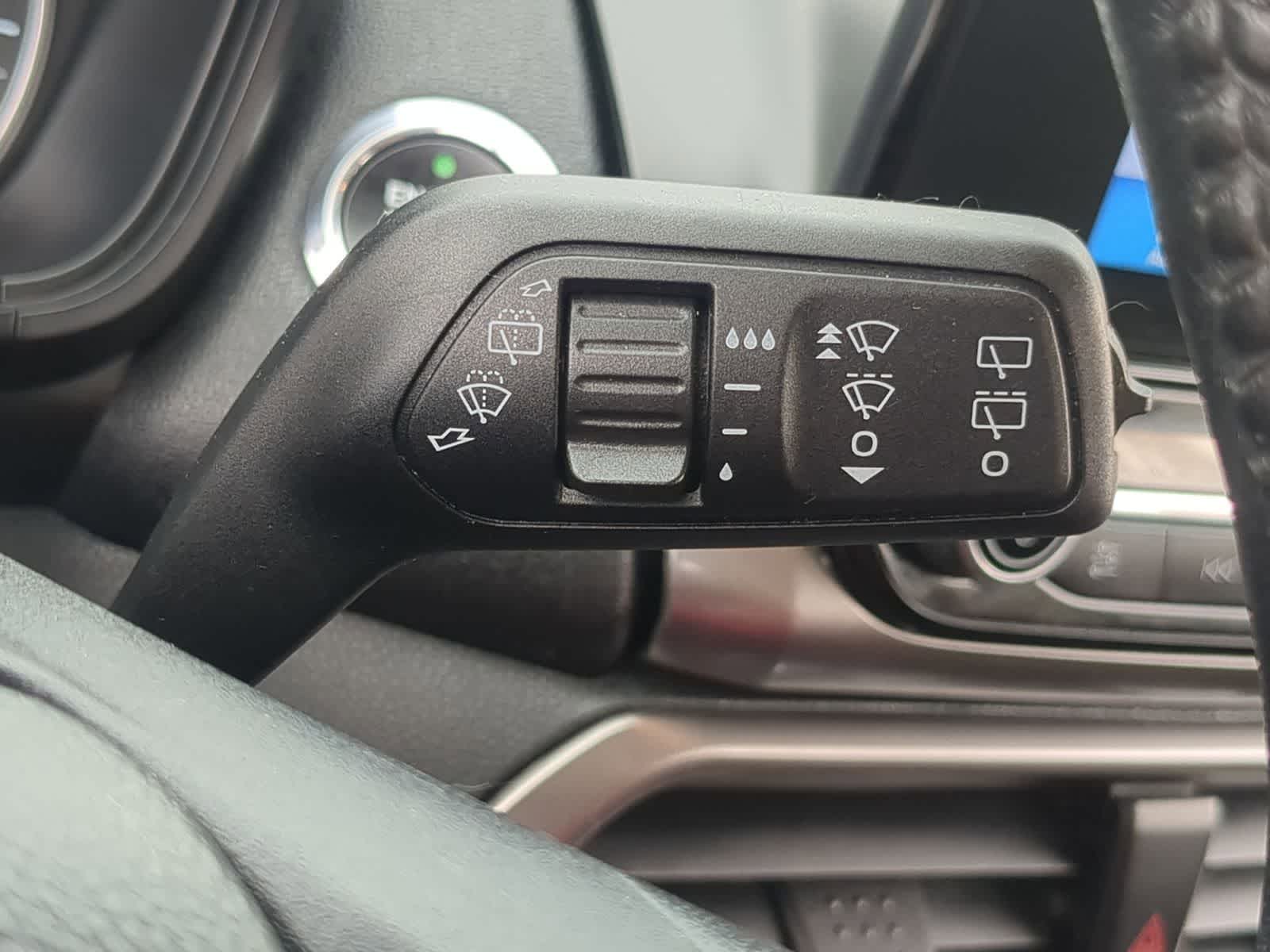 Thumbnail: 2019 Ford EcoSport - 28