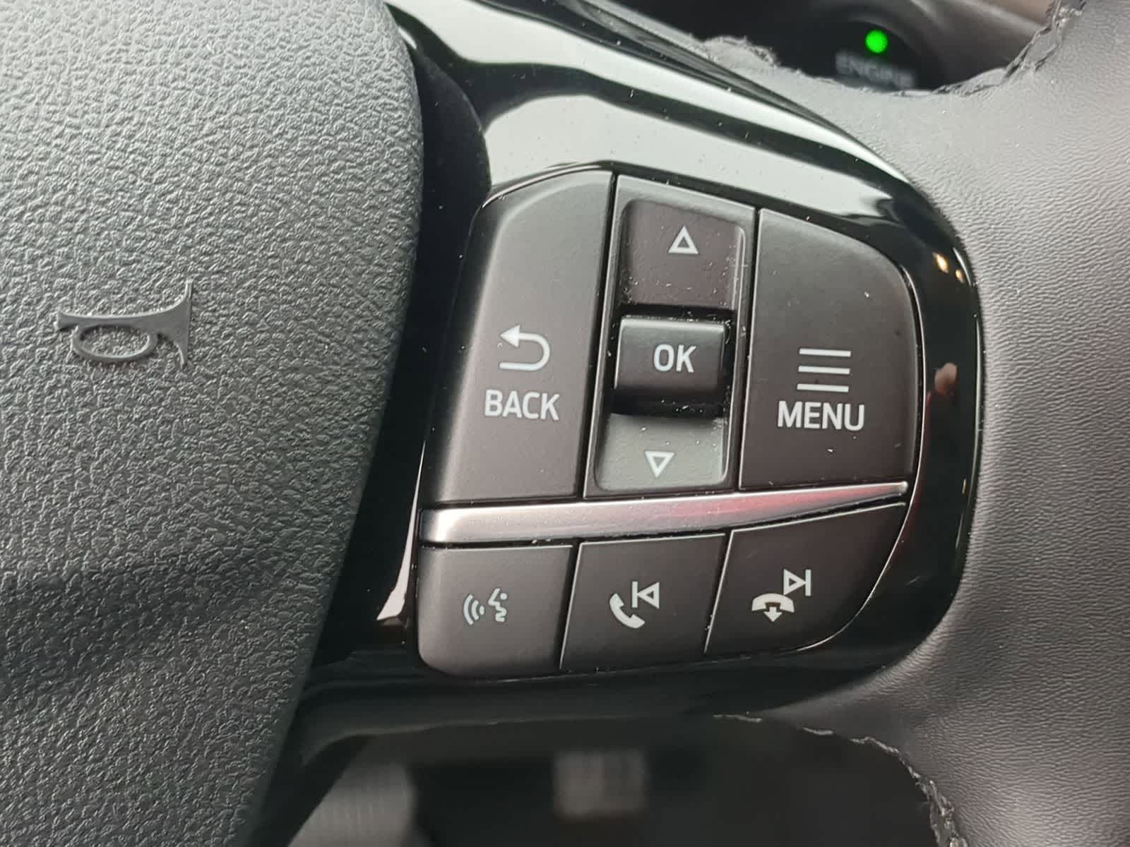 Thumbnail: 2022 Ford Escape - 28