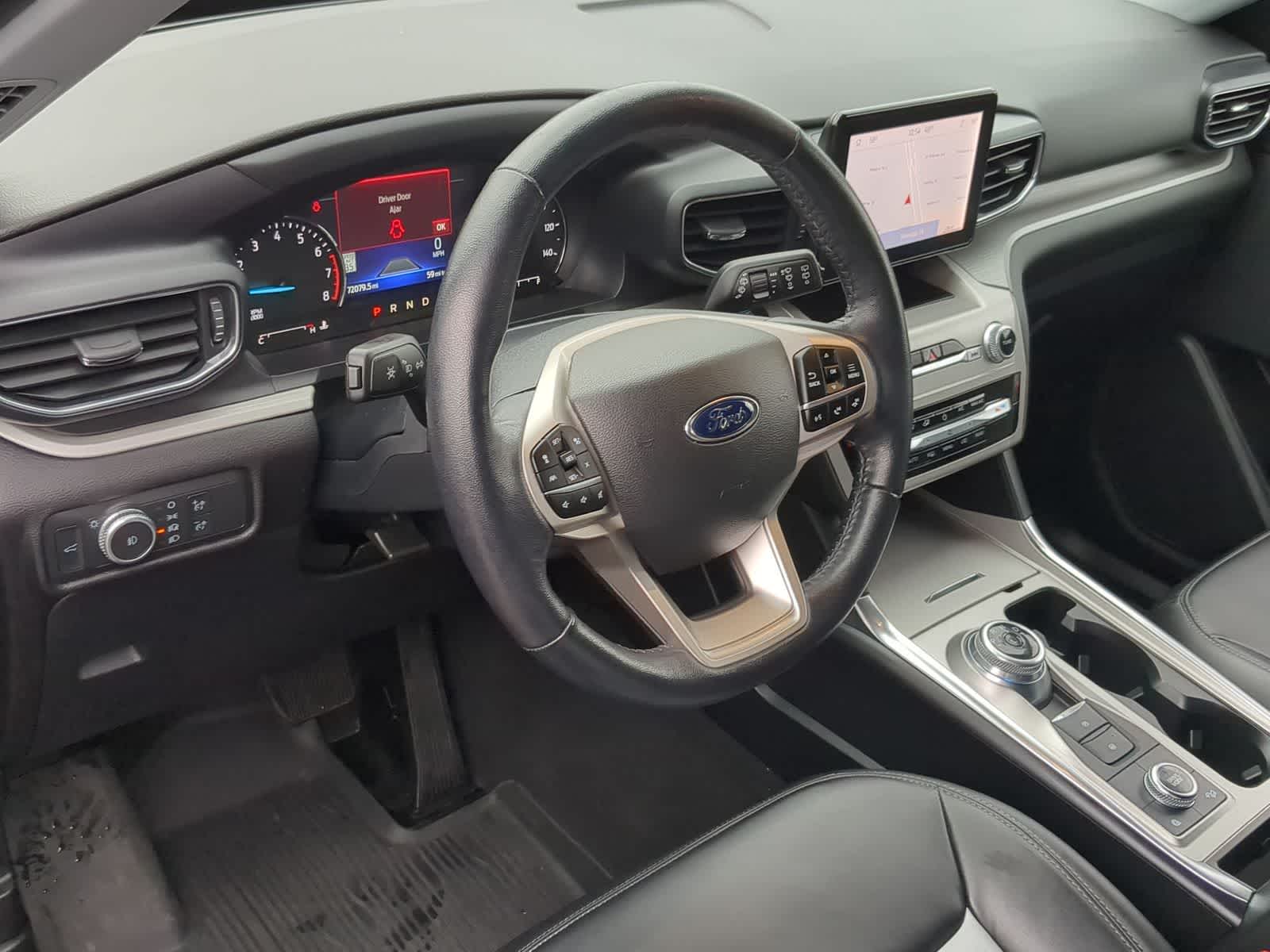 Thumbnail: 2022 Ford Explorer - 14