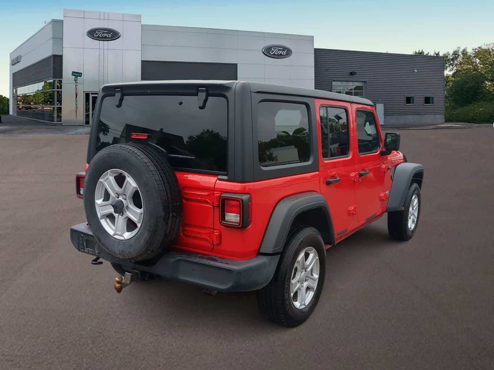 Thumbnail: 2021 Jeep Wrangler - 11