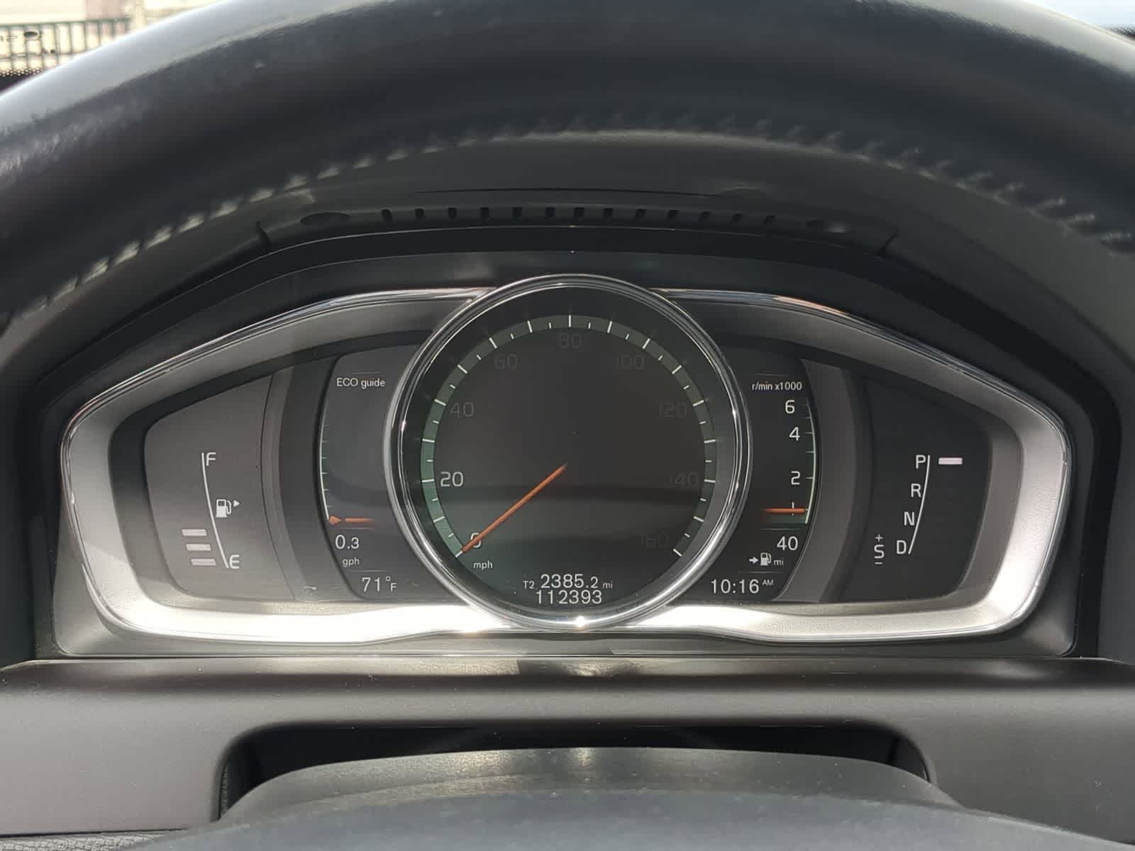 Thumbnail: 2017 Volvo XC60 - 33