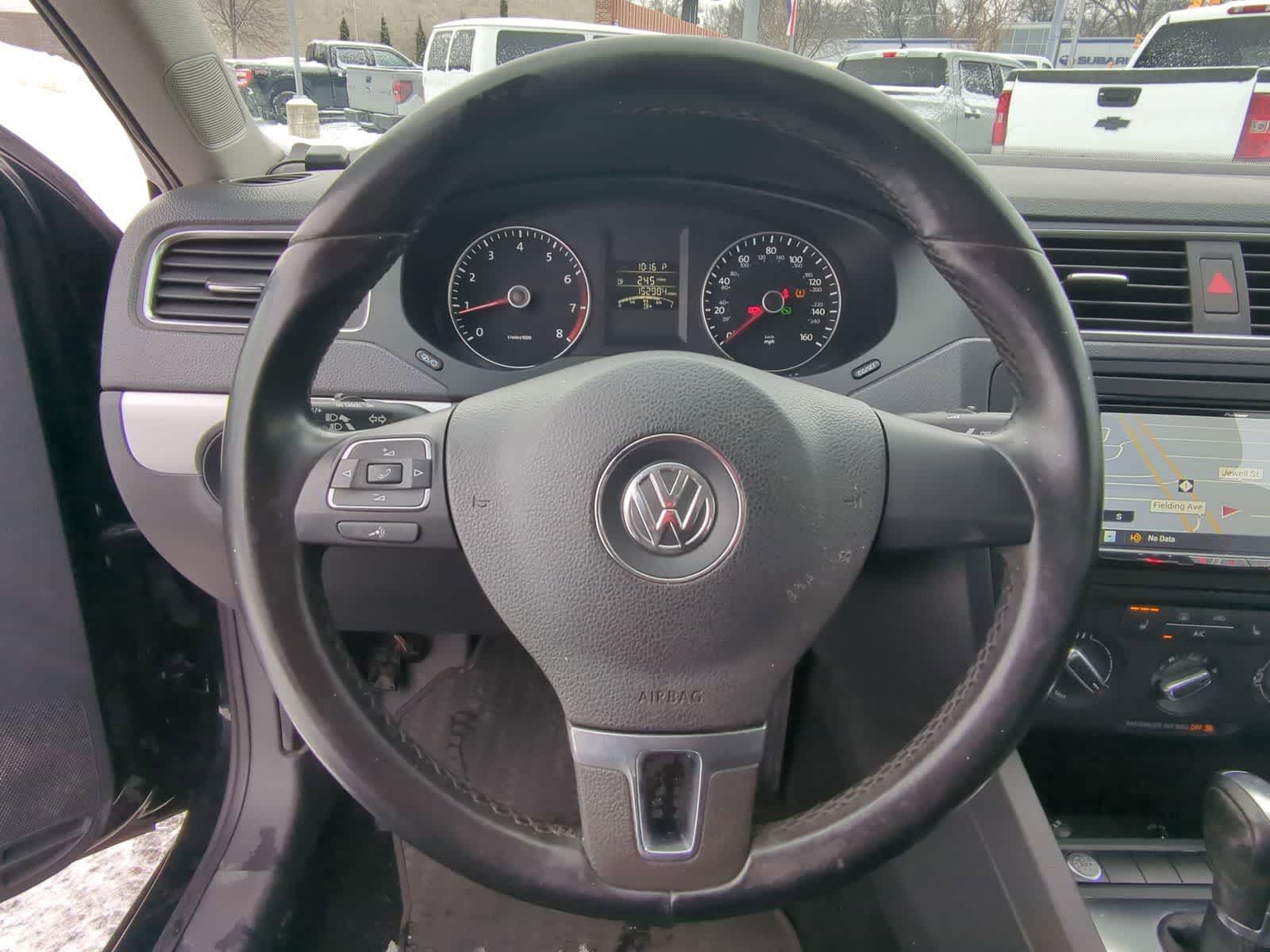 Thumbnail: 2014 Volkswagen Jetta - 24