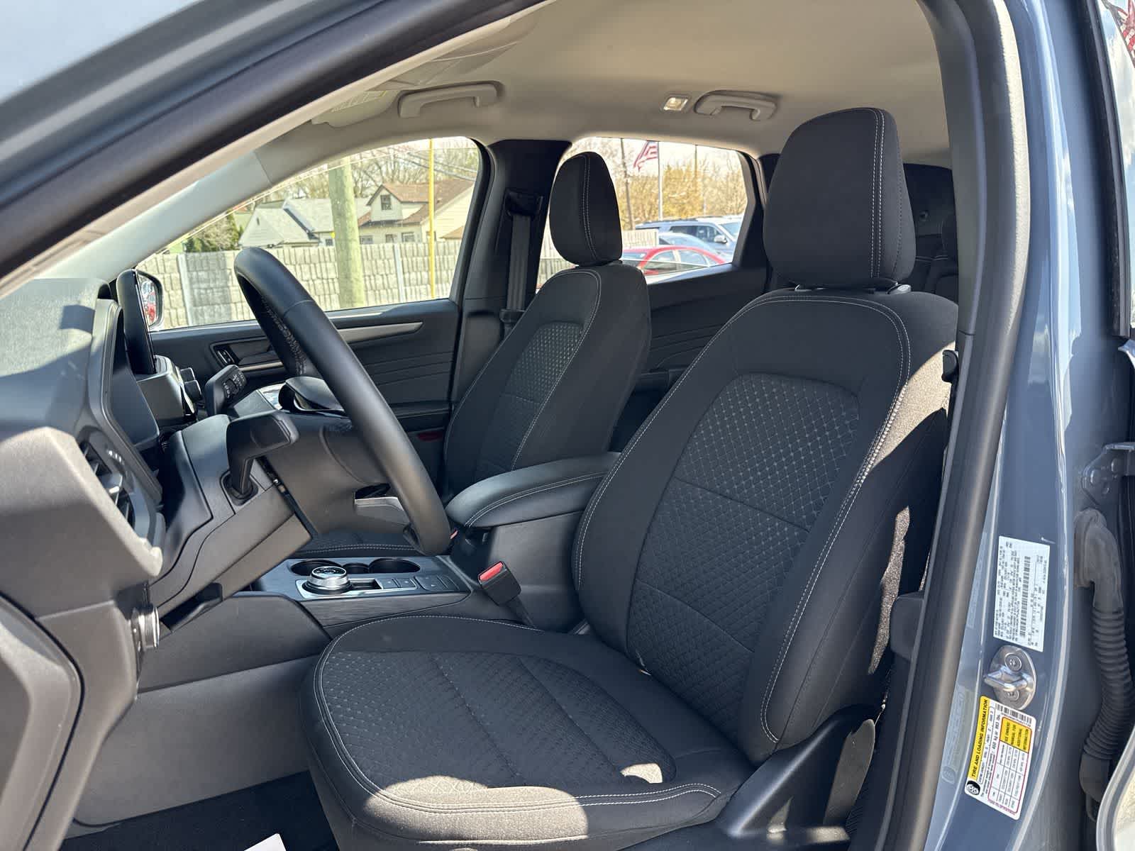 Thumbnail: 2023 Ford Escape - 21