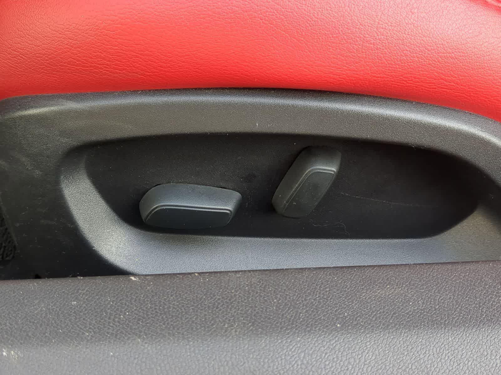 Thumbnail: 2017 Chevrolet Corvette - 21