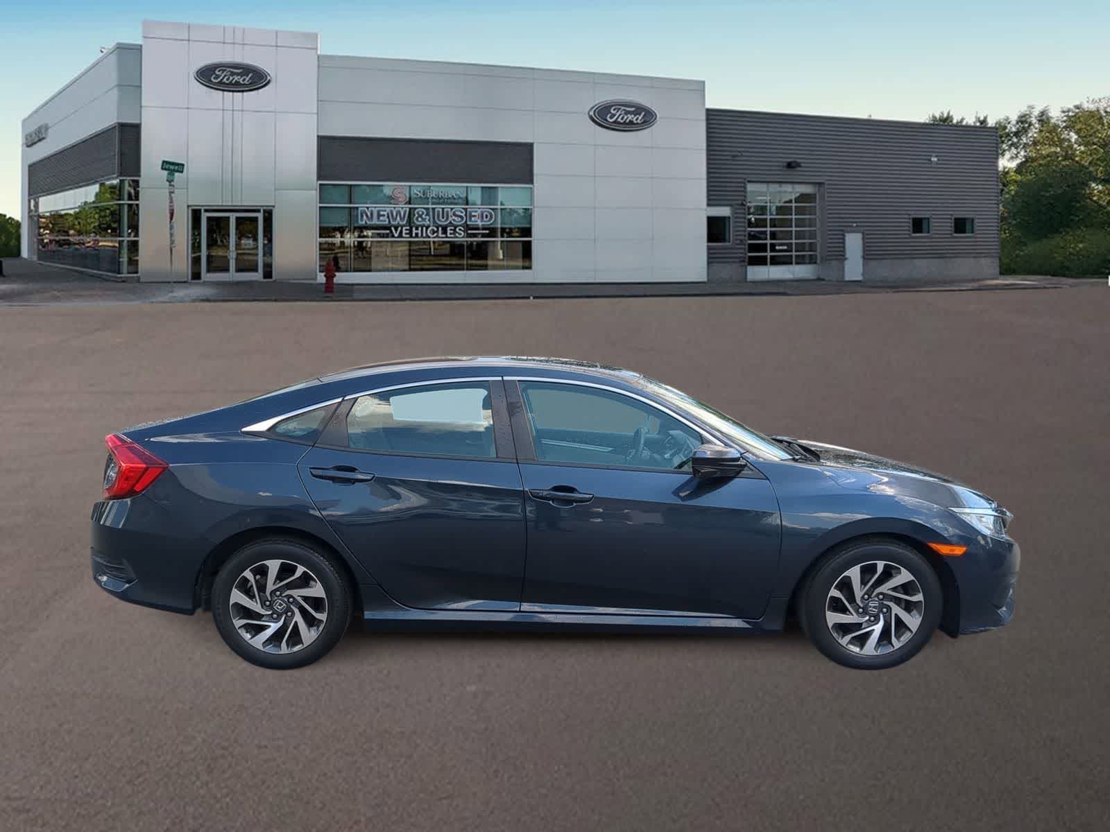 Thumbnail: 2016 Honda Civic - 9