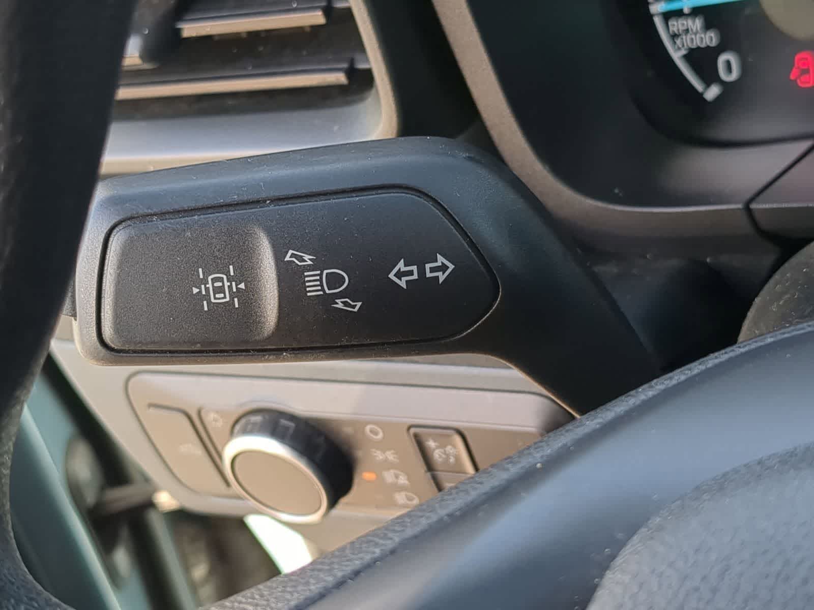 Thumbnail: 2022 Ford Maverick - 27