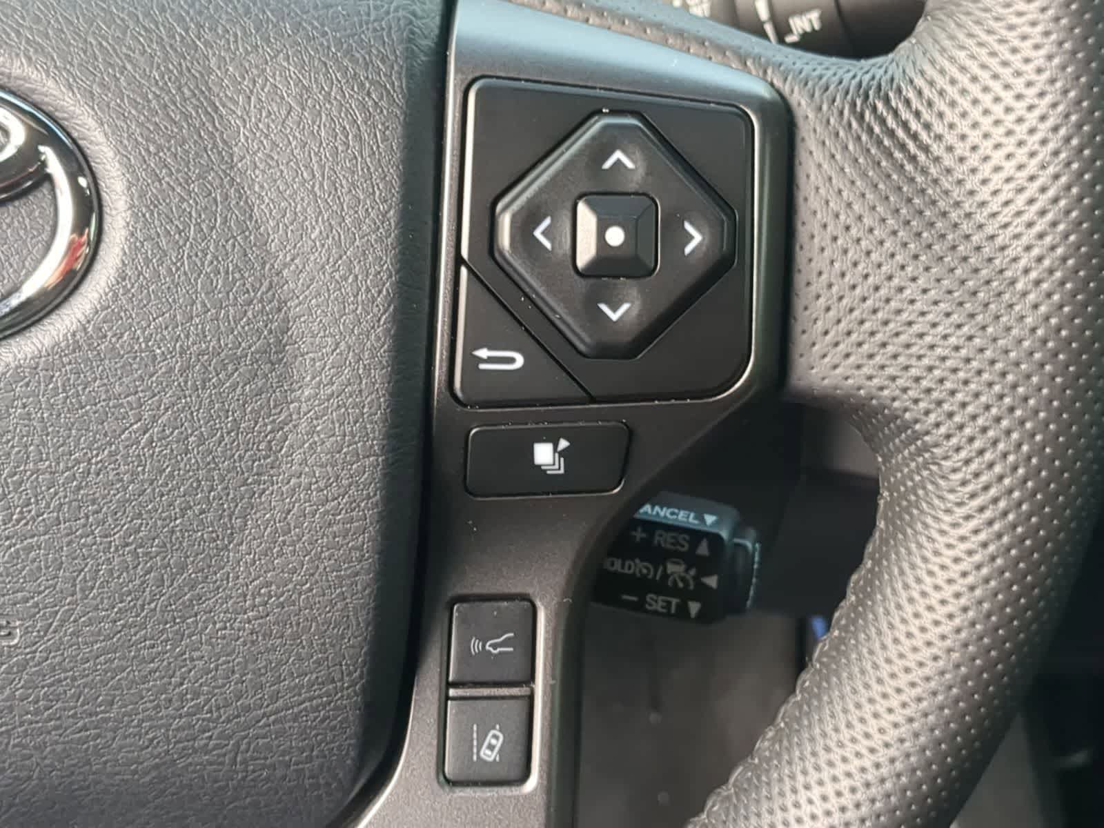 Thumbnail: 2023 Toyota Tacoma - 27