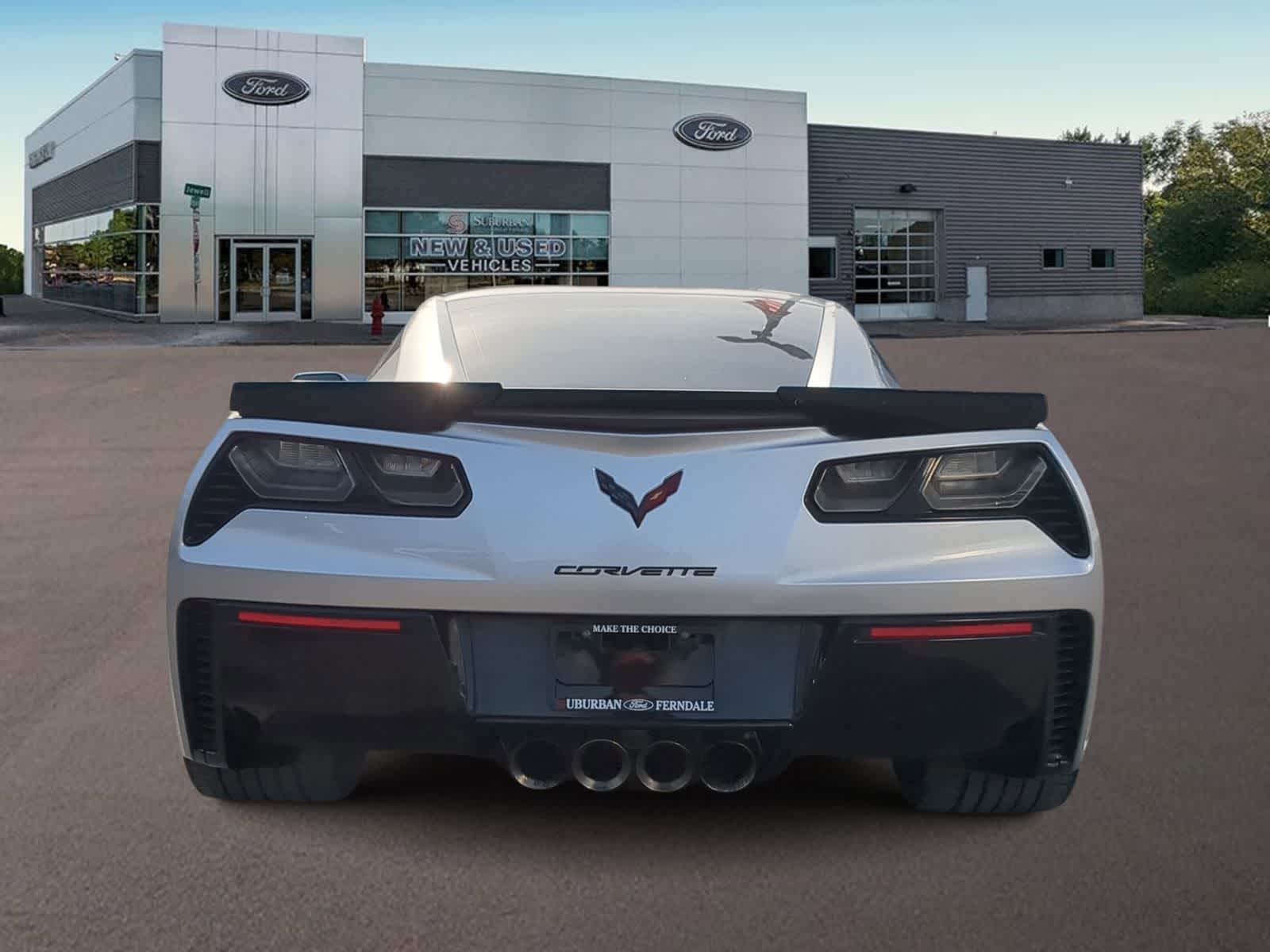 Thumbnail: 2017 Chevrolet Corvette - 10