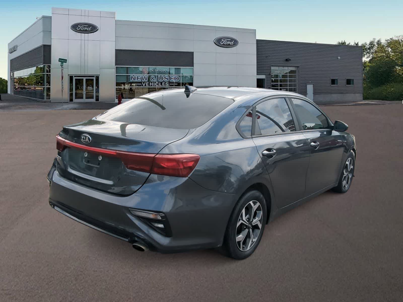 Thumbnail: 2019 Kia Forte - 10