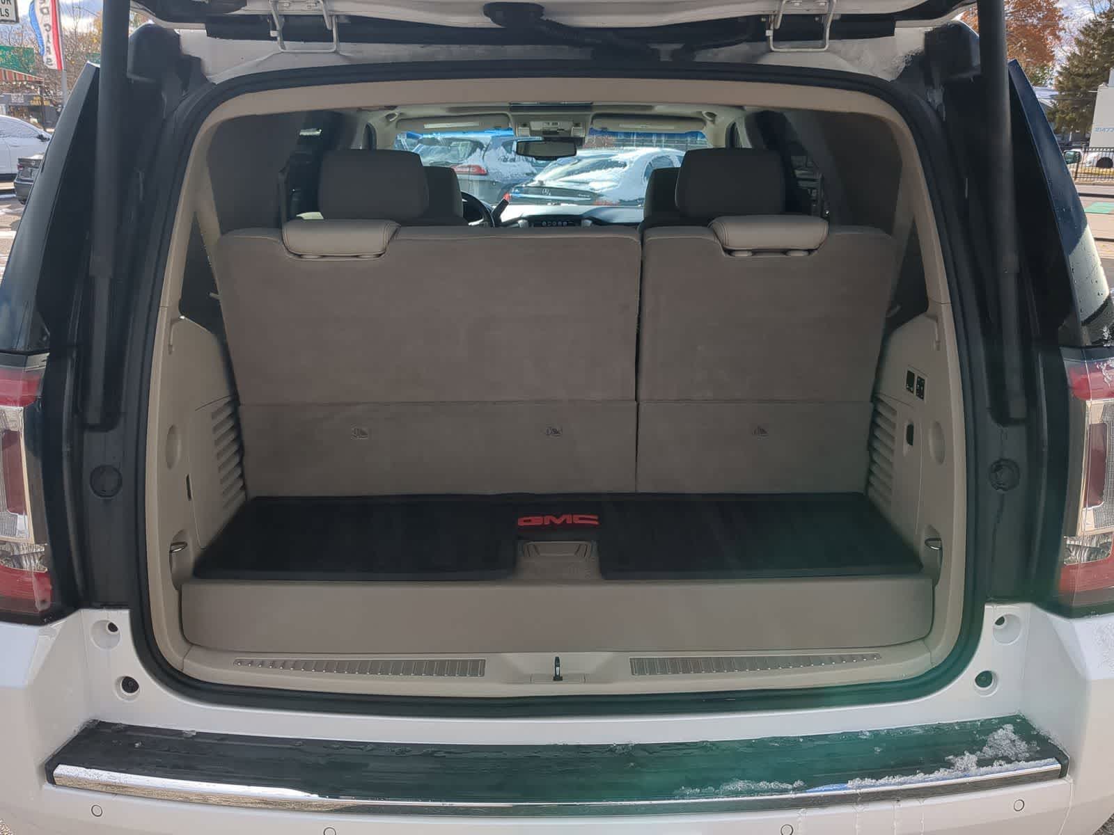 Thumbnail: 2018 GMC Yukon - 37