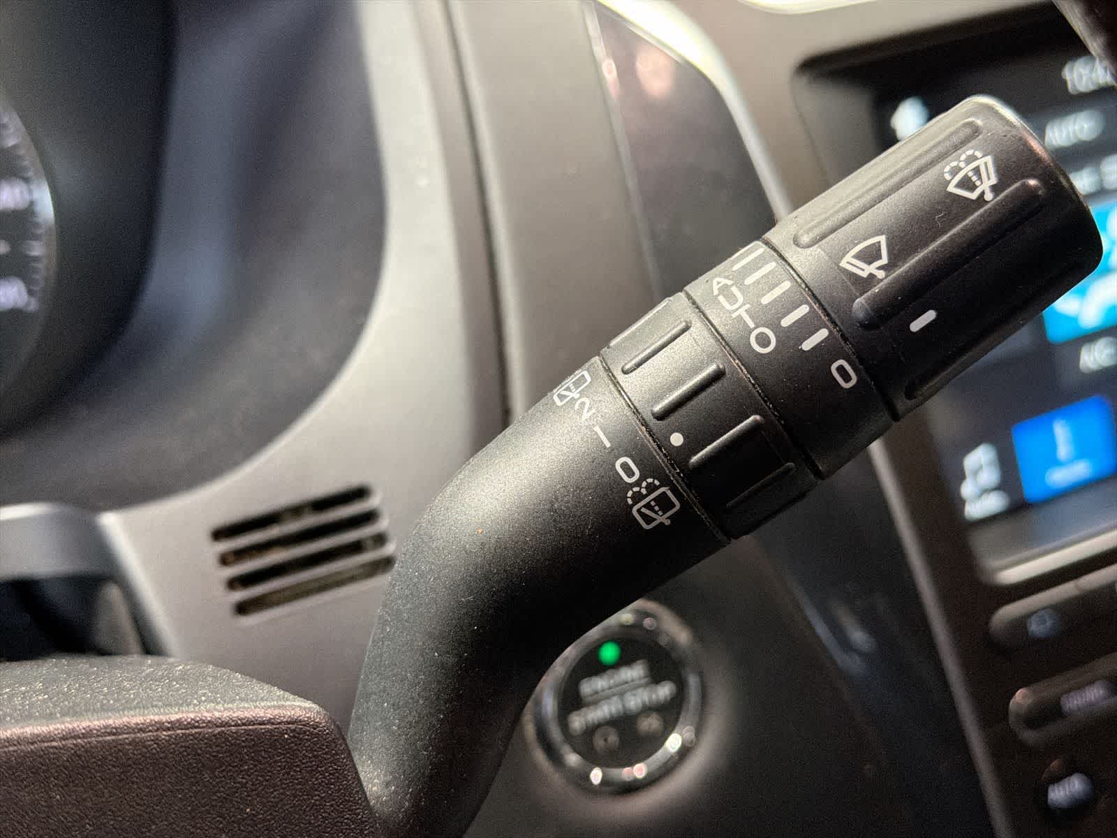 Thumbnail: 2018 Ford Explorer - 30