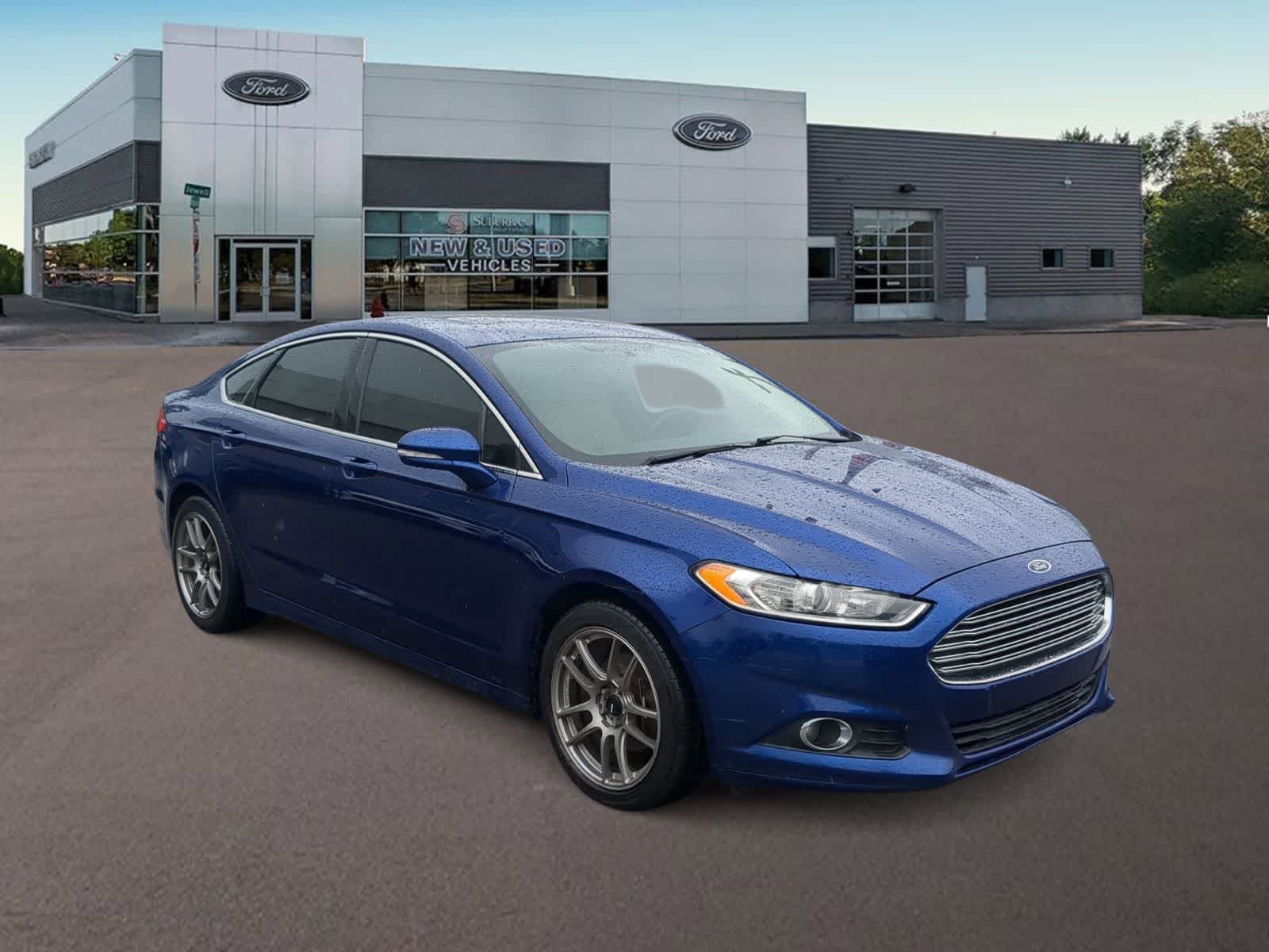 Thumbnail: 2015 Ford Fusion - 2