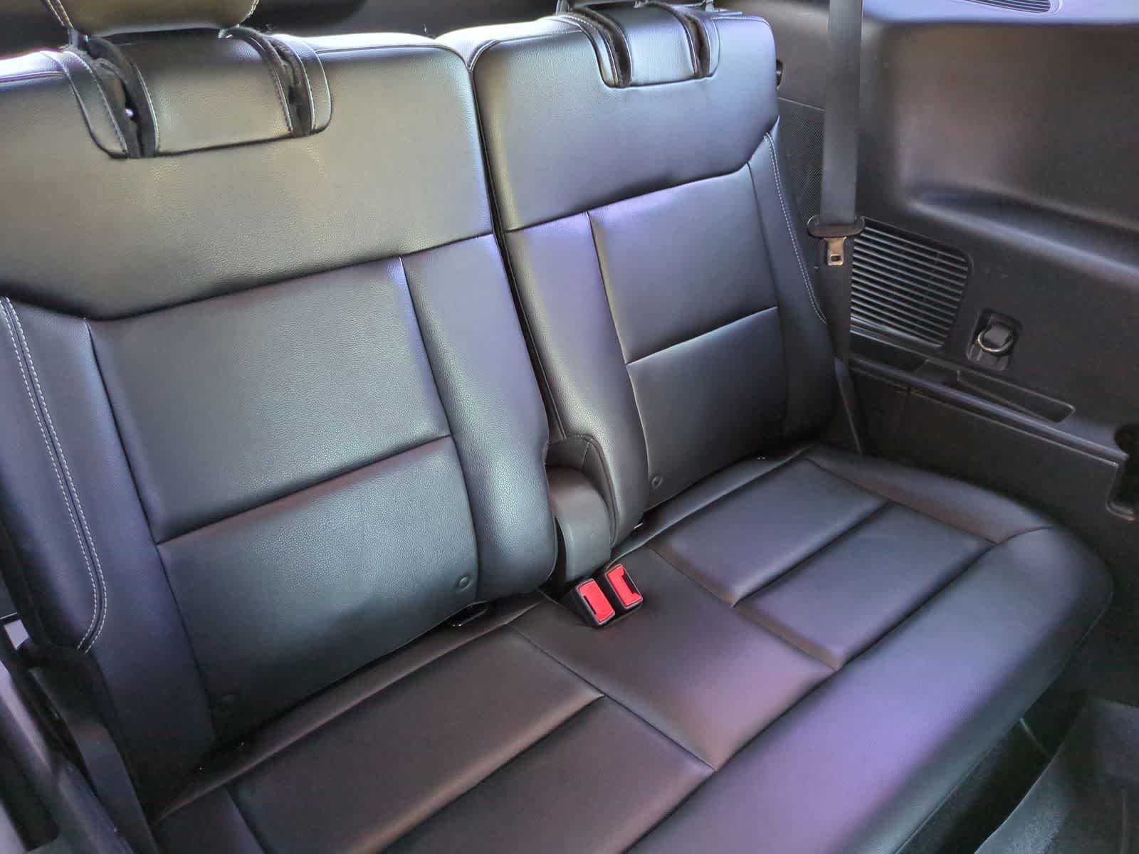 Thumbnail: 2020 Ford Explorer - 44