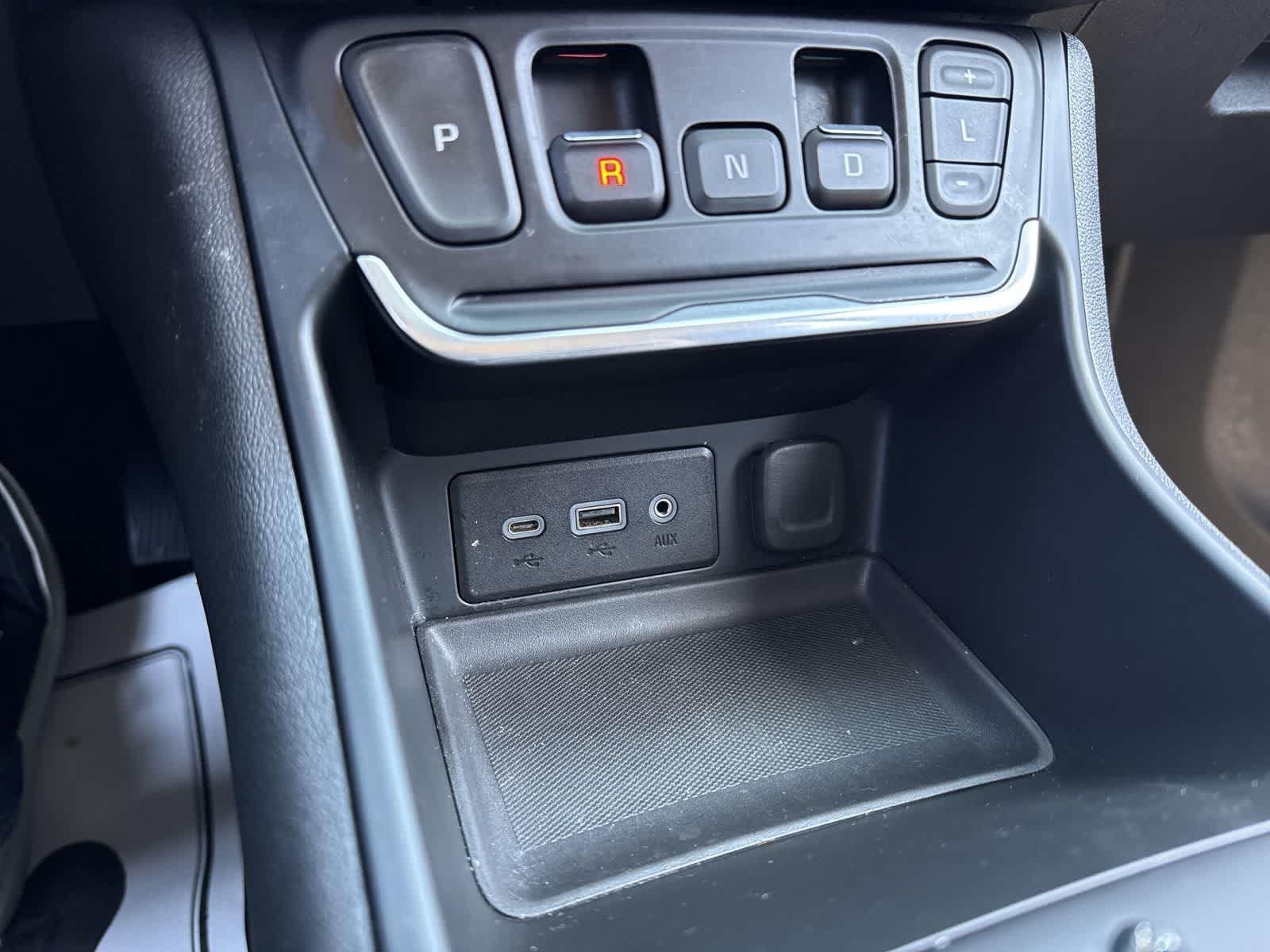 Thumbnail: 2020 GMC Terrain - 36