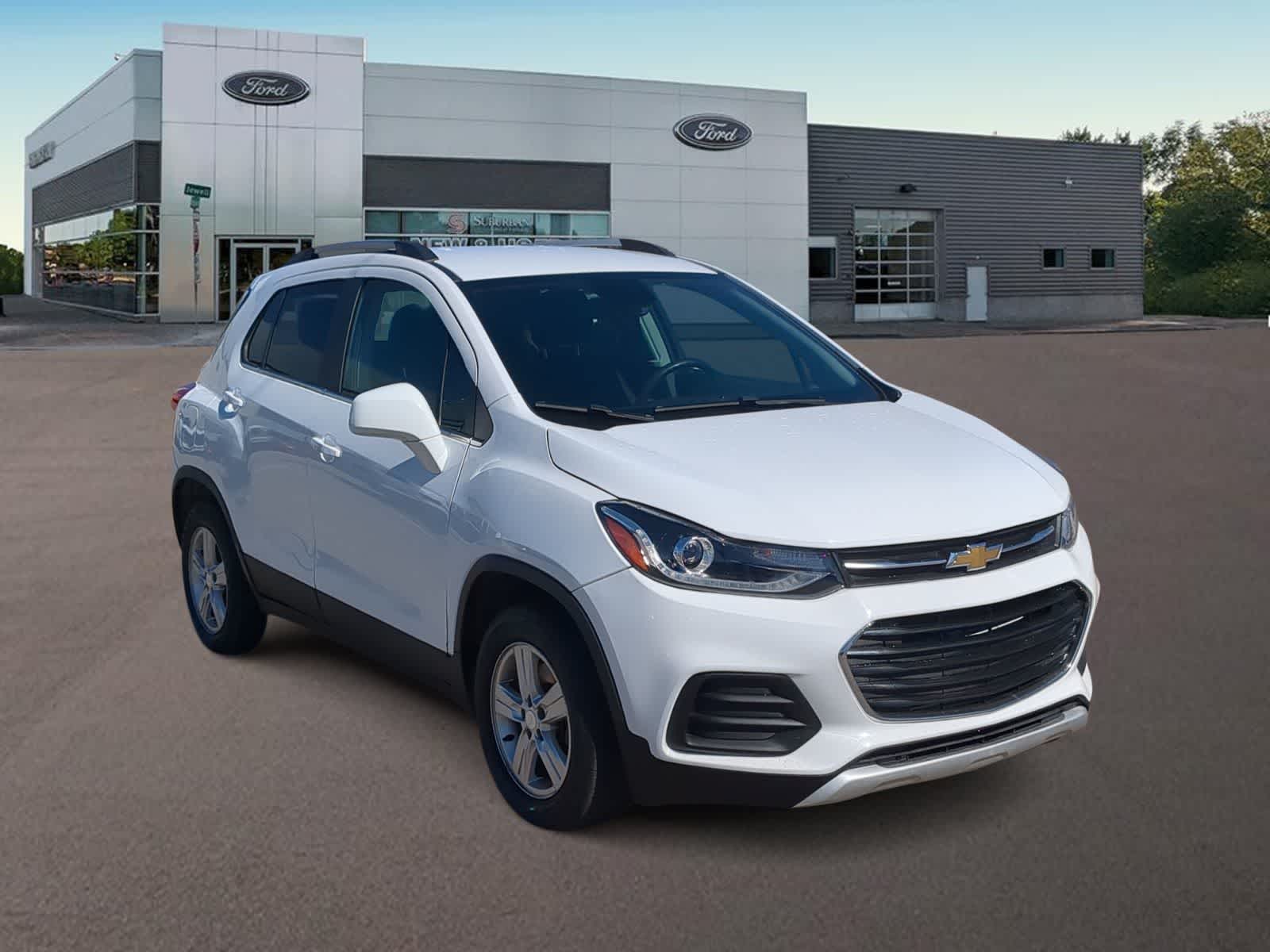 Thumbnail: 2020 Chevrolet Trax - 2