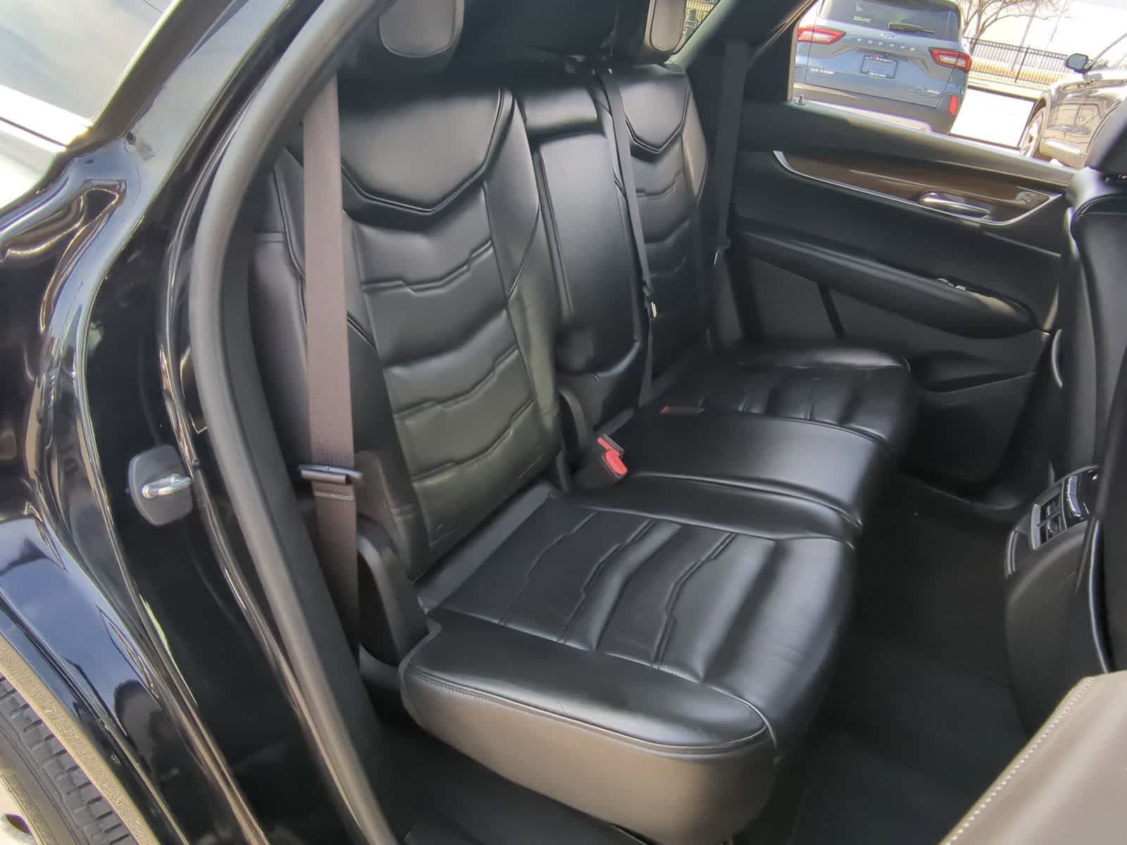 2017 Cadillac XT5 Platinum 23