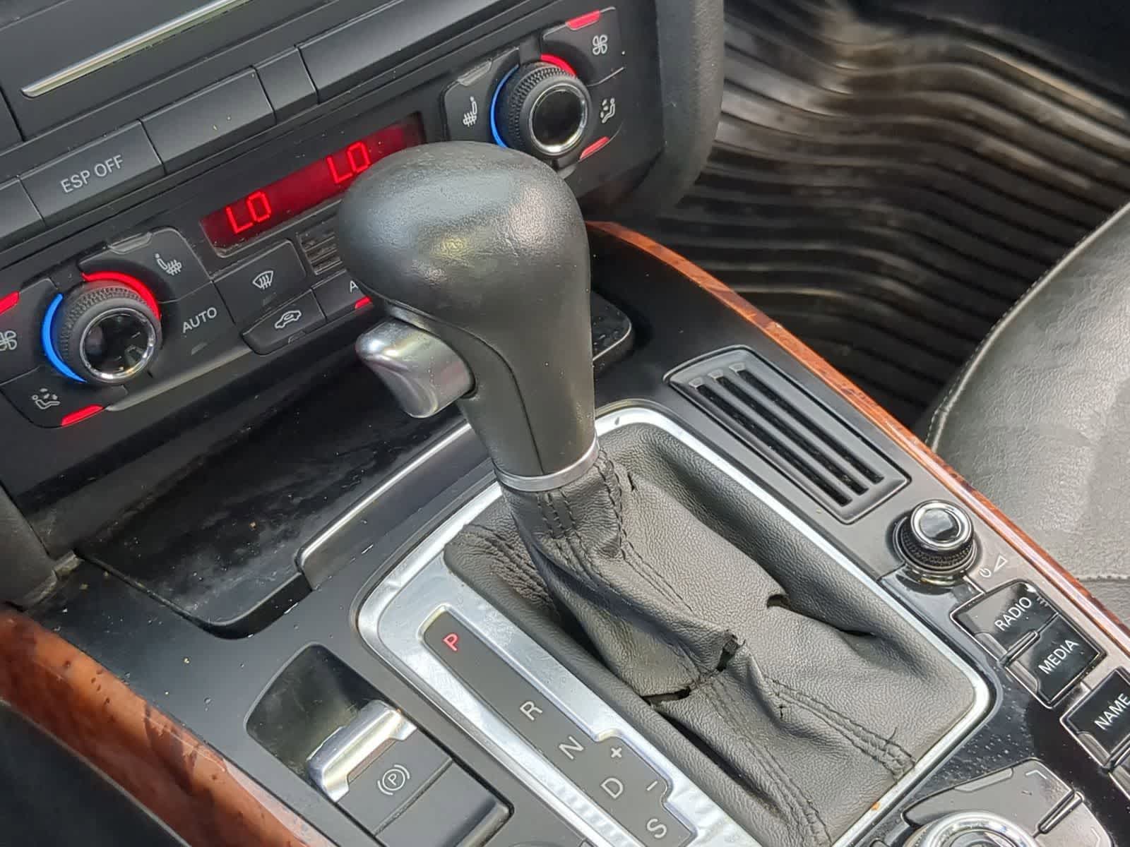 Thumbnail: 2010 Audi A5 - 35