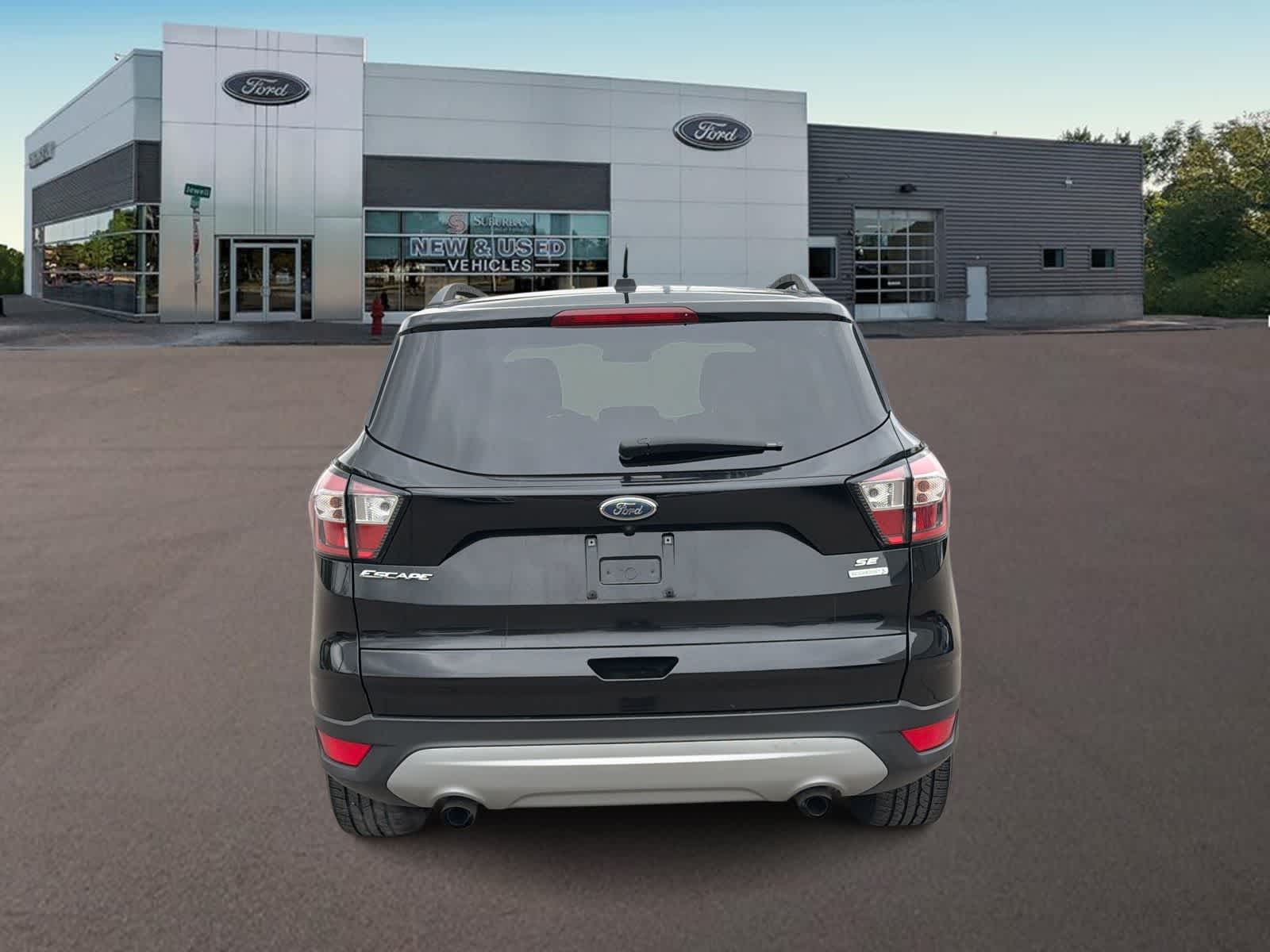 Thumbnail: 2018 Ford Escape - 10