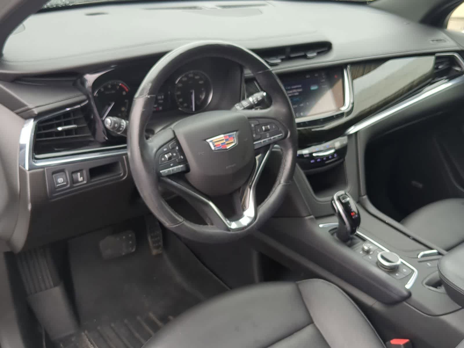 Thumbnail: 2020 Cadillac XT6 - 11