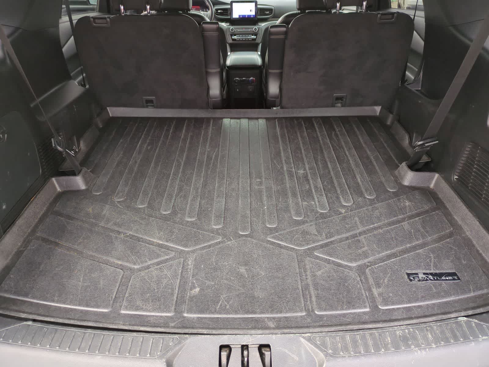 Thumbnail: 2020 Ford Explorer - 38