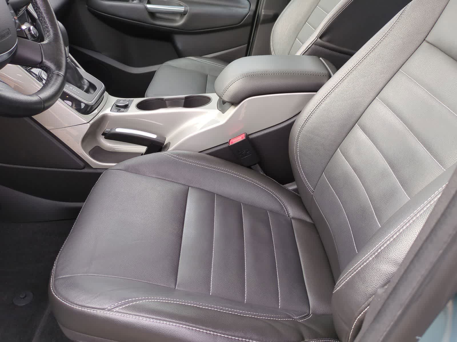 Thumbnail: 2014 Ford C-Max - 22