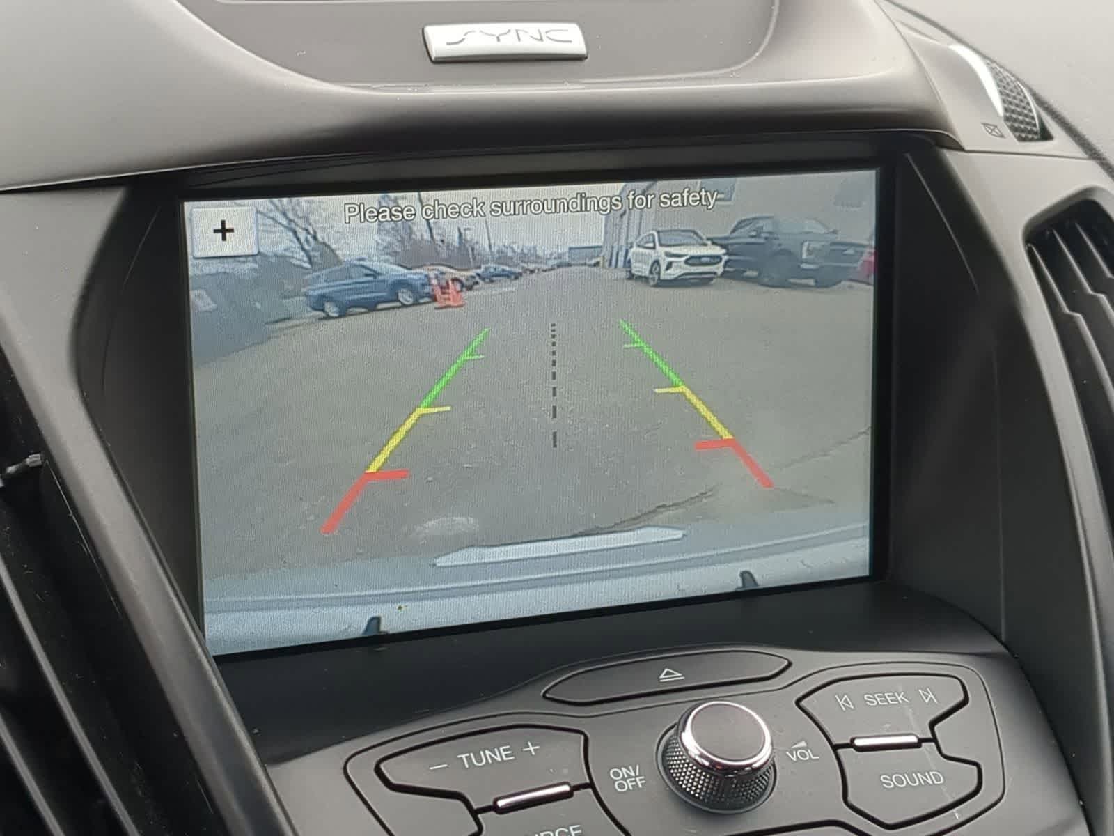 Thumbnail: 2016 Ford Escape - 33