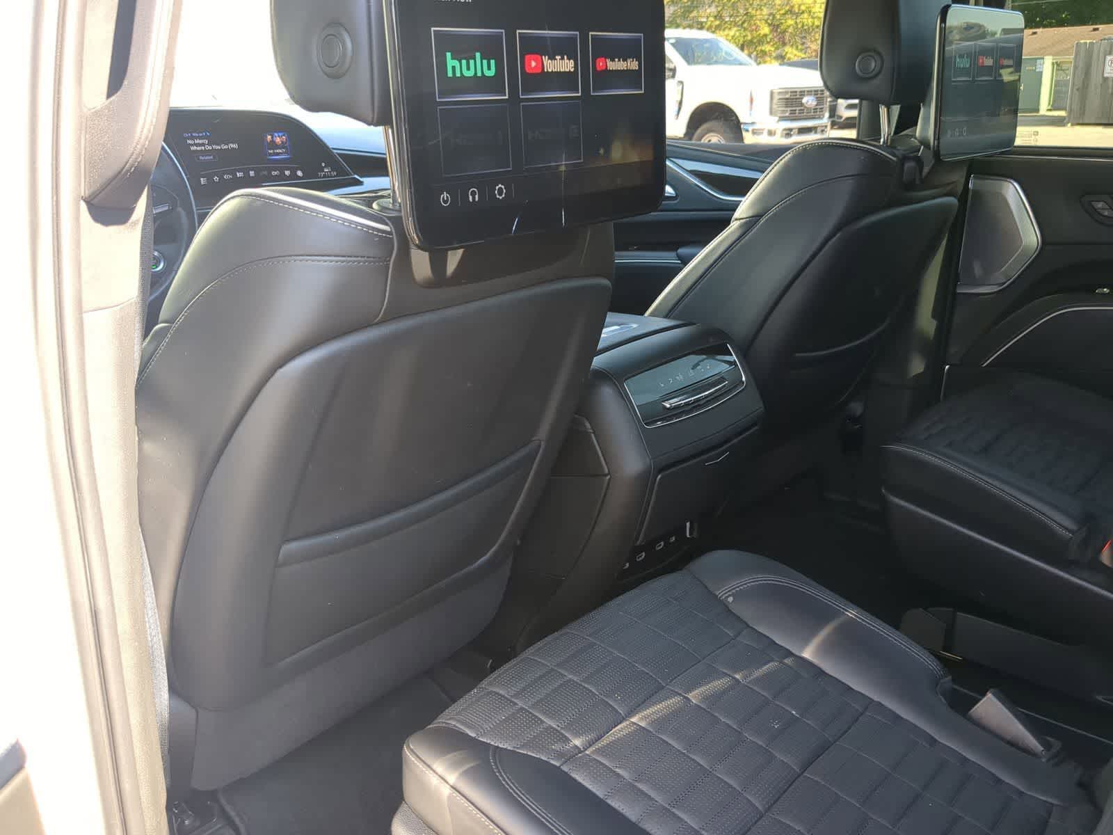 Thumbnail: 2023 Cadillac Escalade - 24