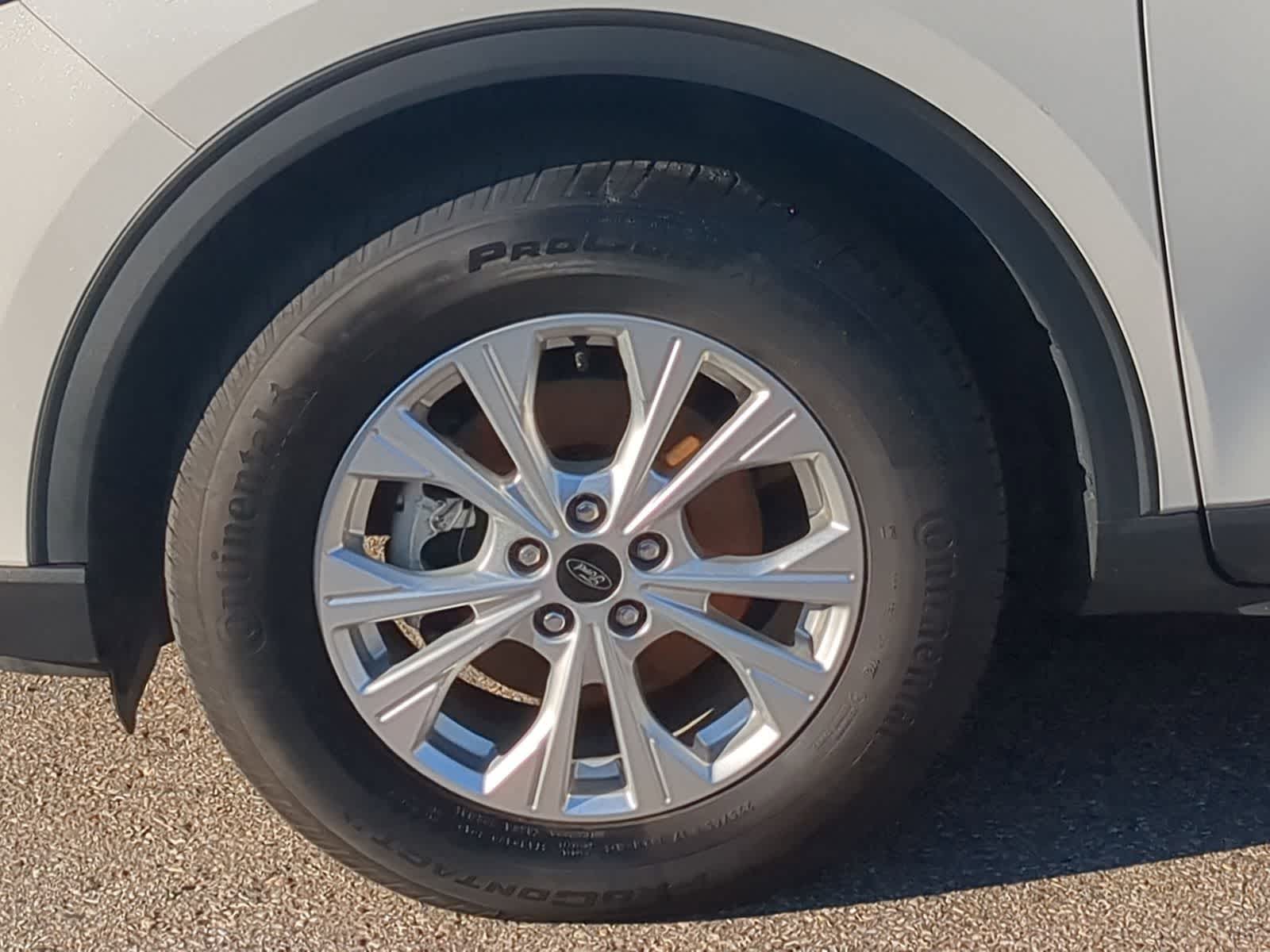 Thumbnail: 2023 Ford Escape - 17