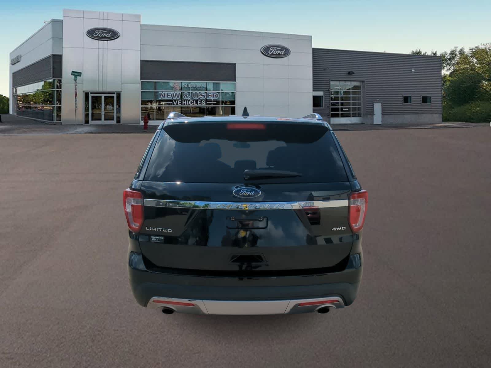 Thumbnail: 2017 Ford Explorer - 10