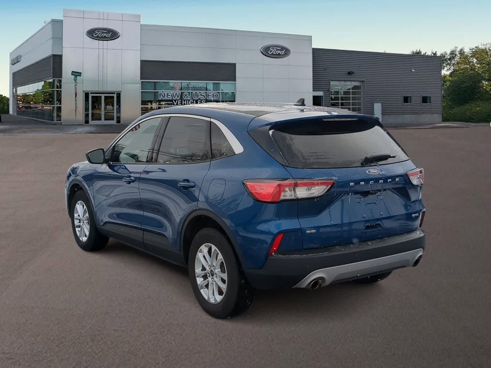 Thumbnail: 2022 Ford Escape - 8