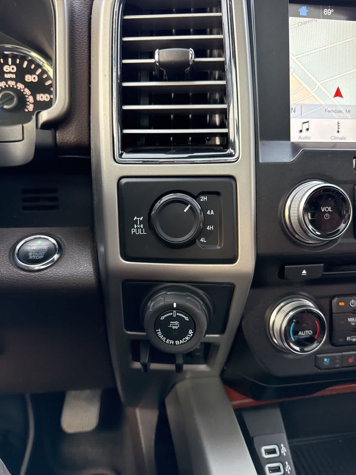 Thumbnail: 2018 Ford F-150 - 45