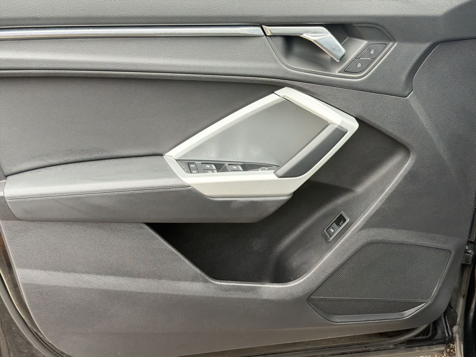 Thumbnail: 2021 Audi Q3 - 35