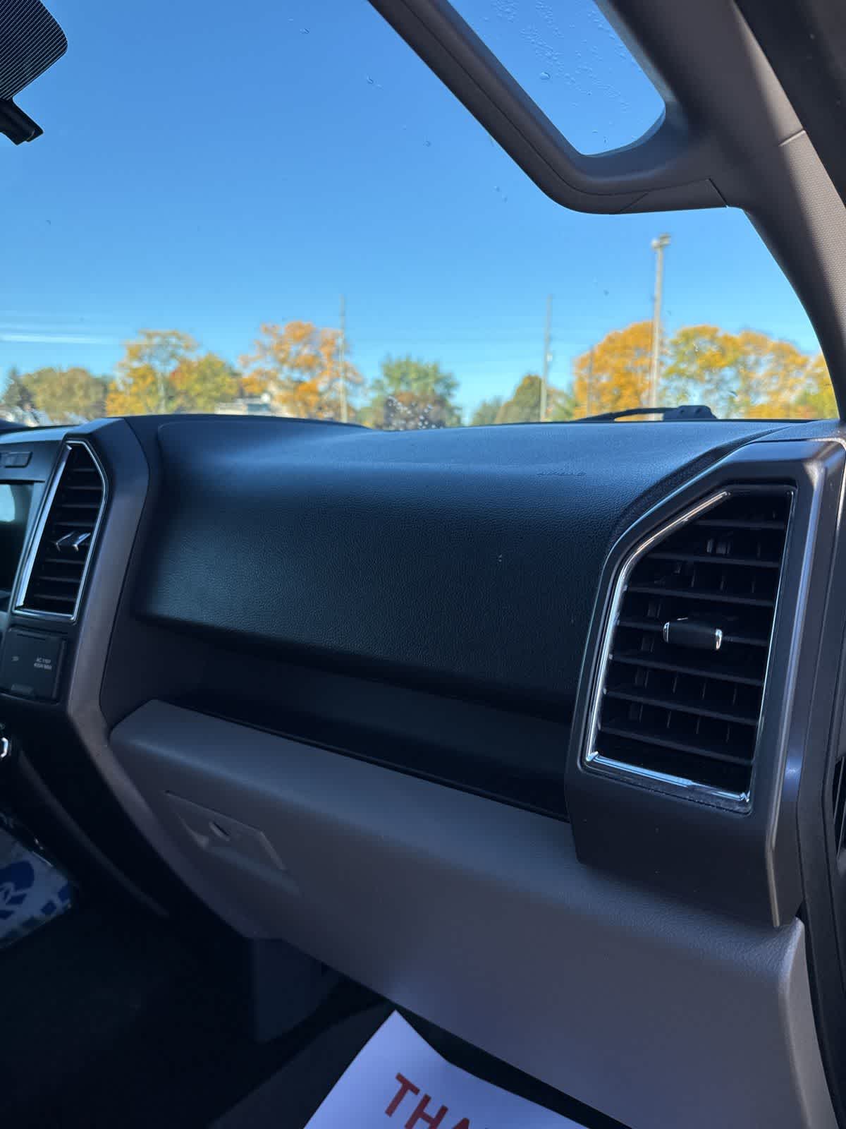 Thumbnail: 2016 Ford F-150 - 30