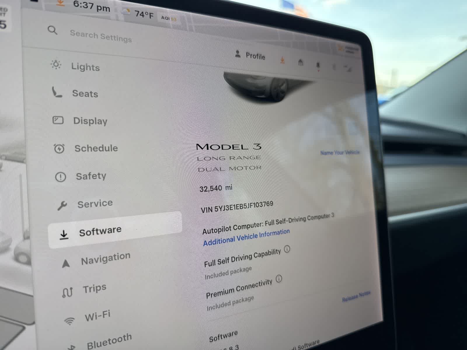 Thumbnail: 2018 Tesla Model 3 - 41