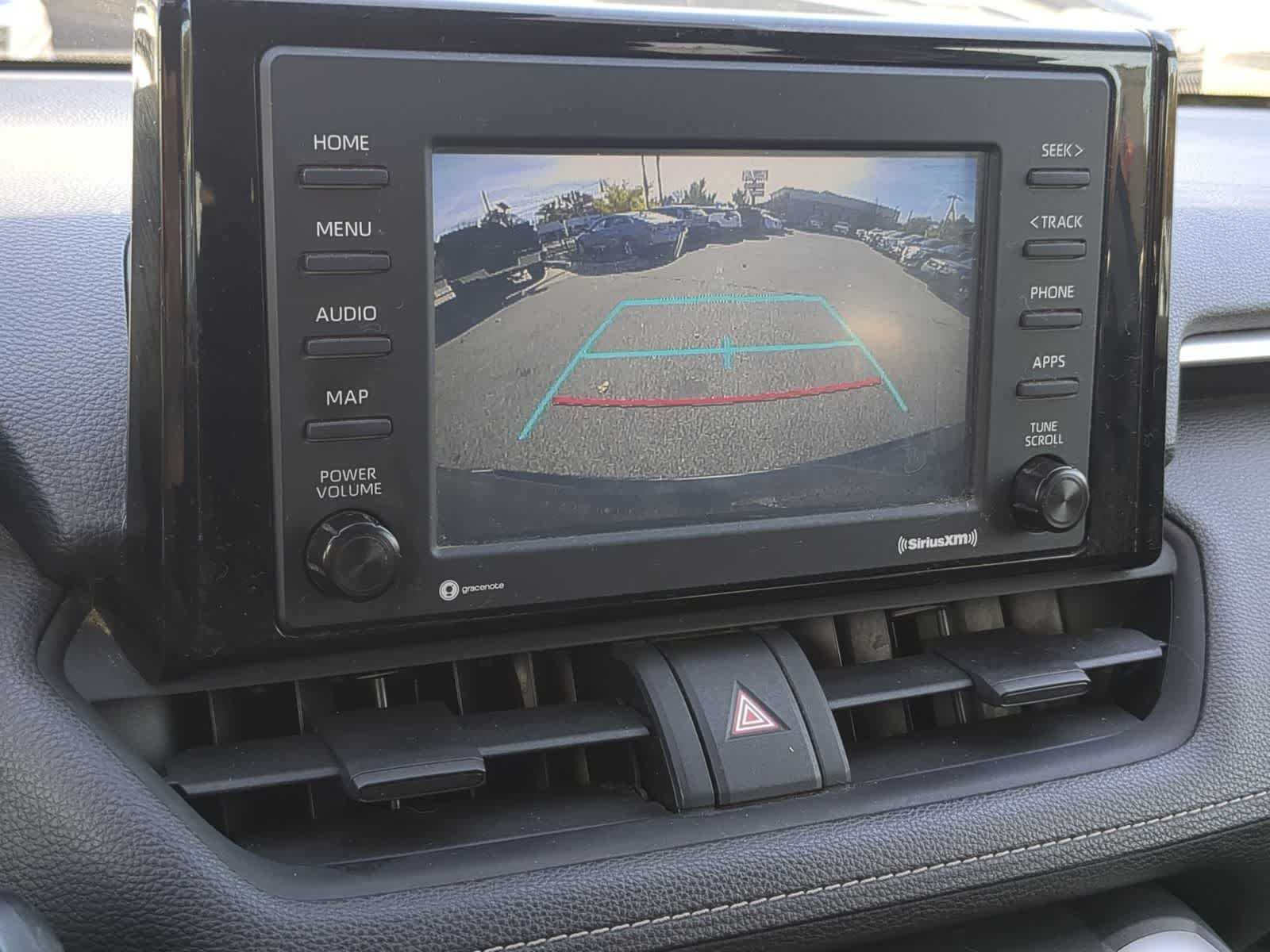 Thumbnail: 2020 Toyota RAV4 - 28