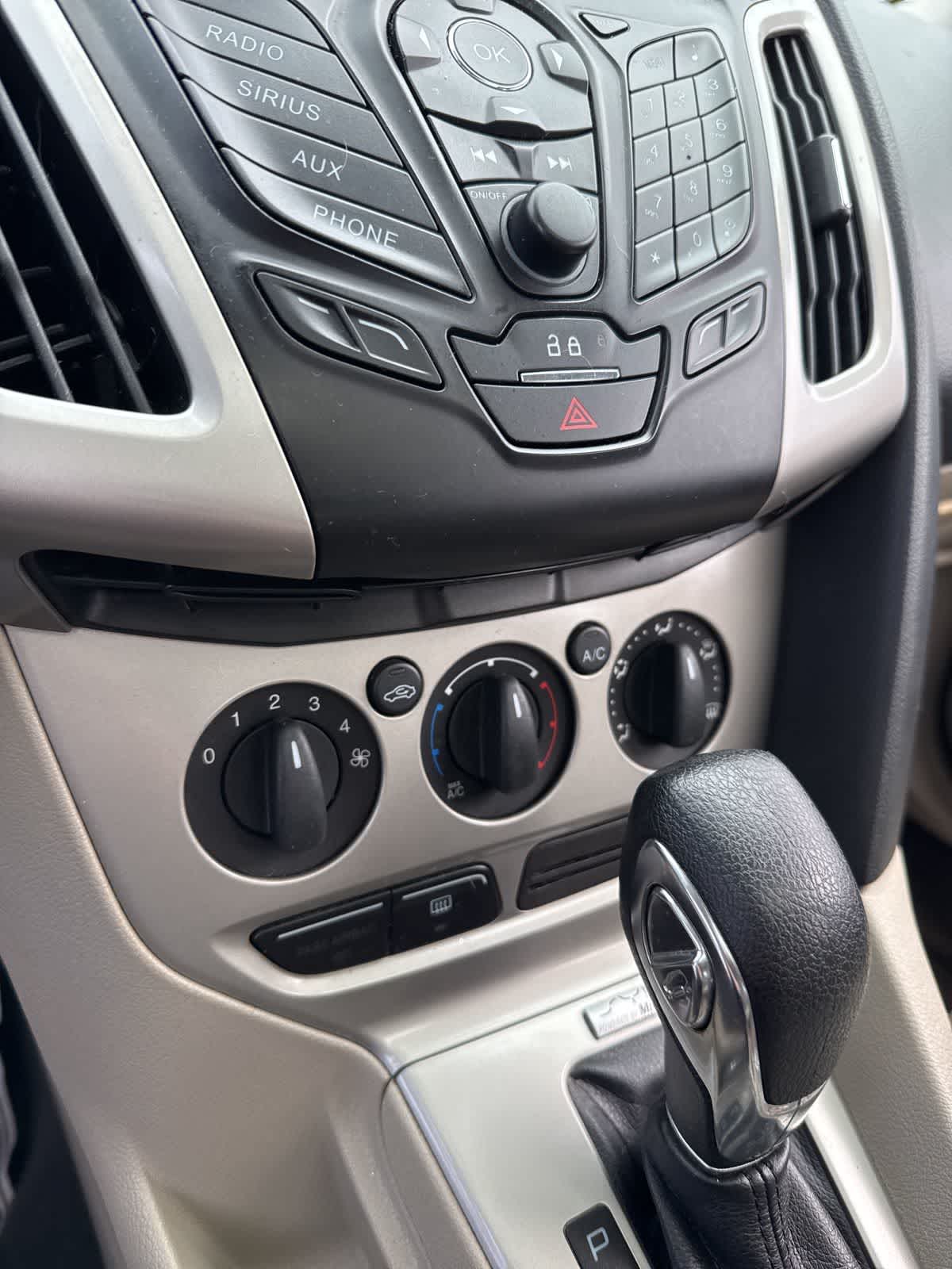 Thumbnail: 2013 Ford Focus - 23