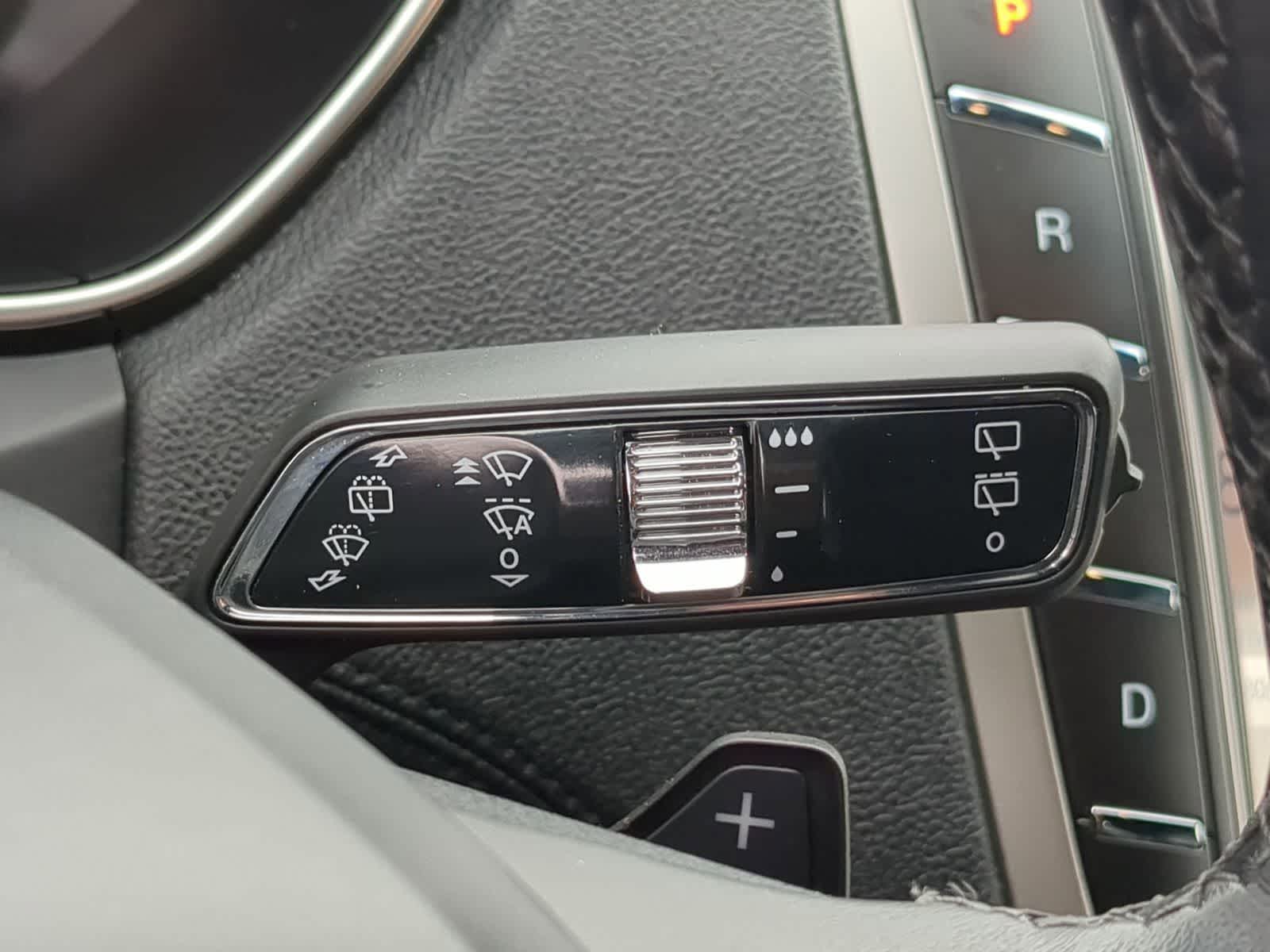 Thumbnail: 2019 Lincoln Nautilus - 30