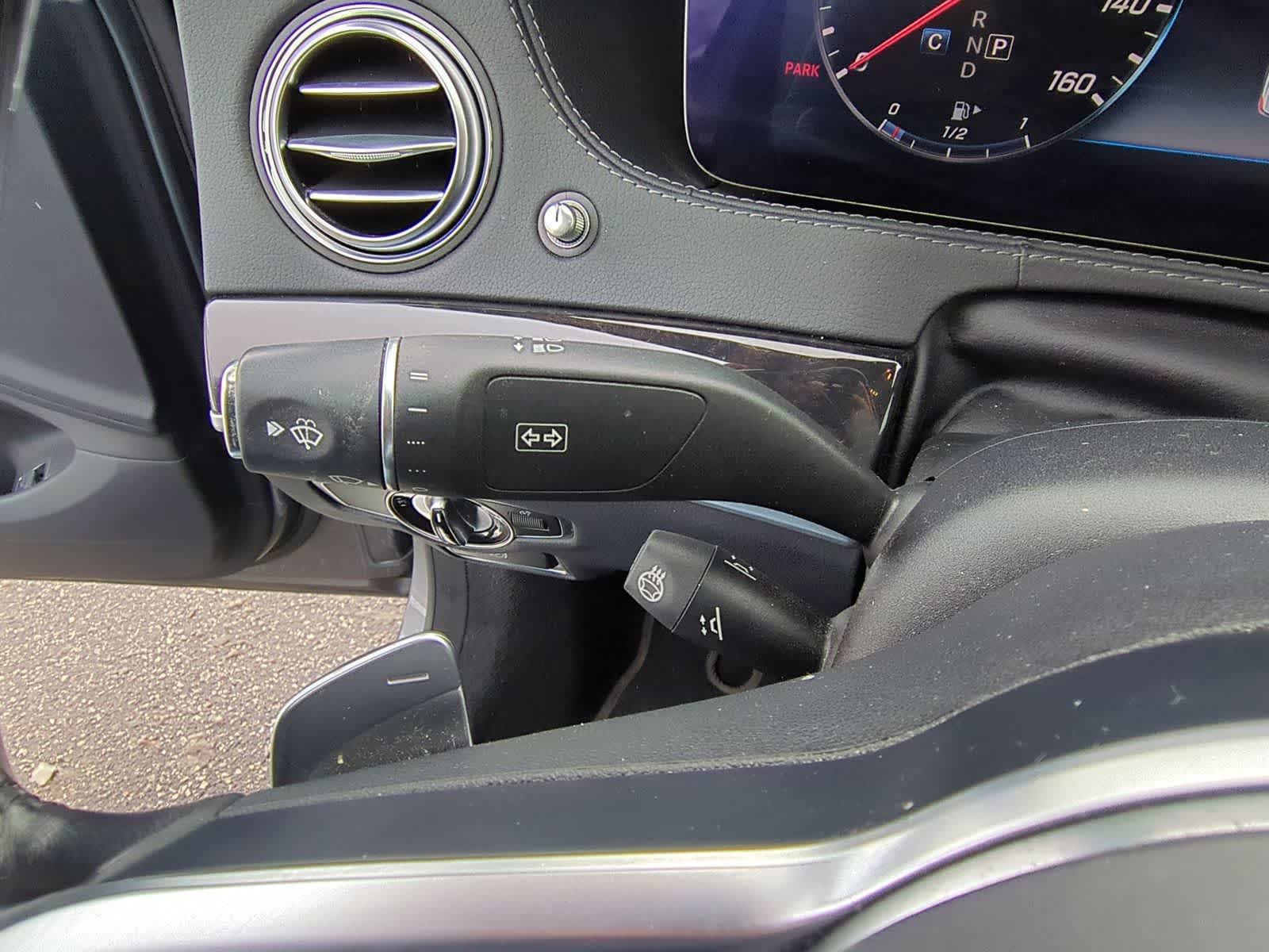 Thumbnail: 2018 Mercedes-Benz S-Class - 39