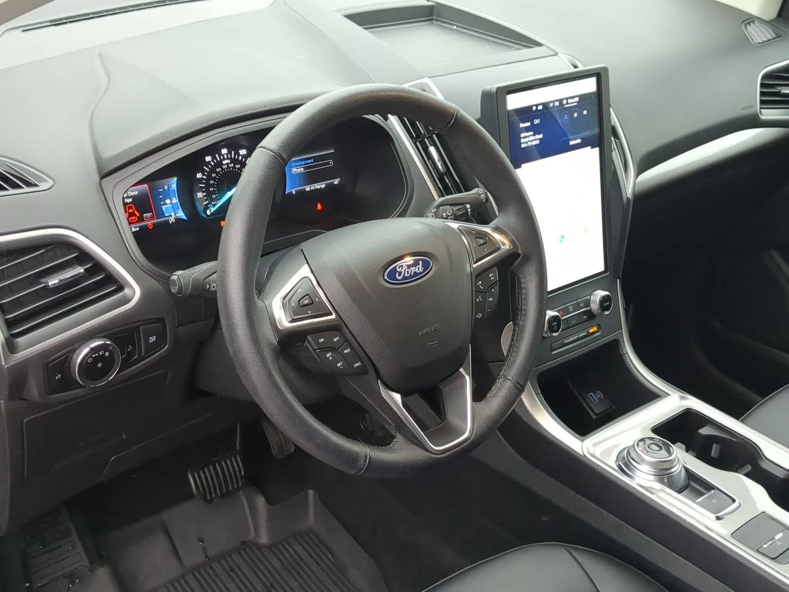 Thumbnail: 2023 Ford Edge - 13