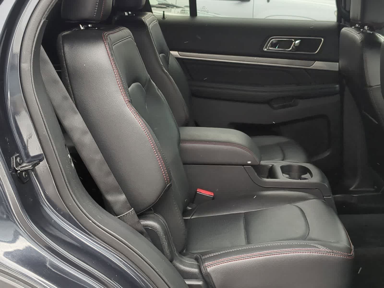 Thumbnail: 2017 Ford Explorer - 27