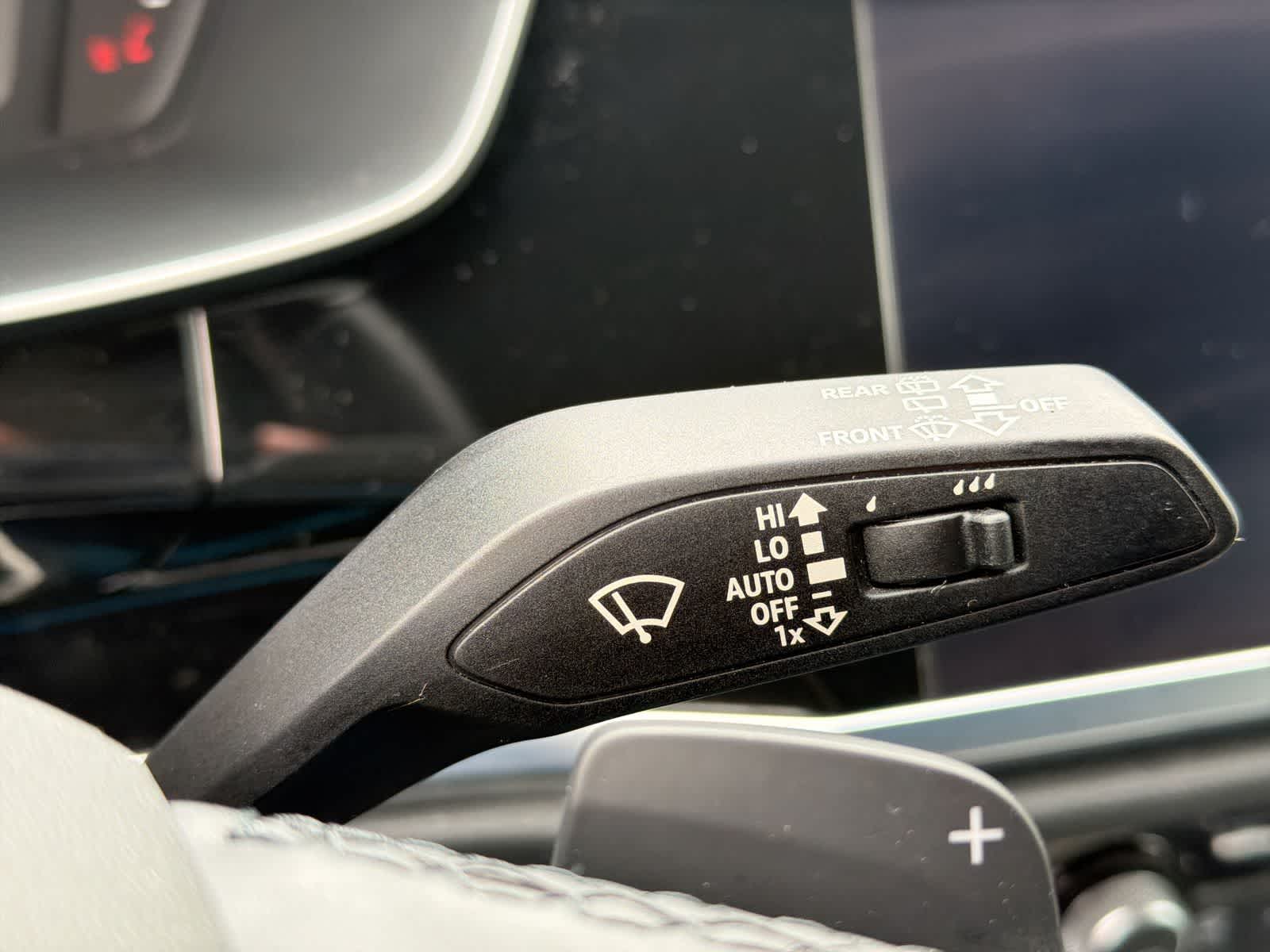 Thumbnail: 2021 Audi Q3 - 32