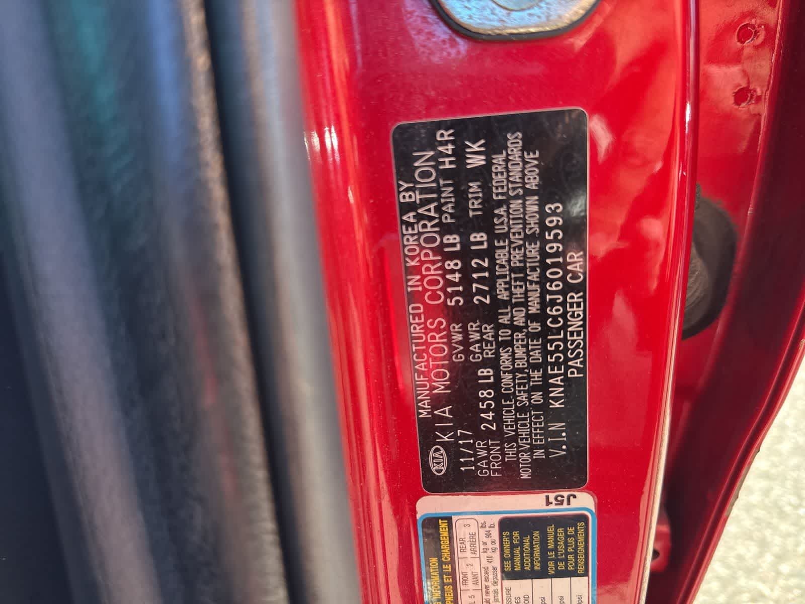 Thumbnail: 2018 Kia Stinger - 12